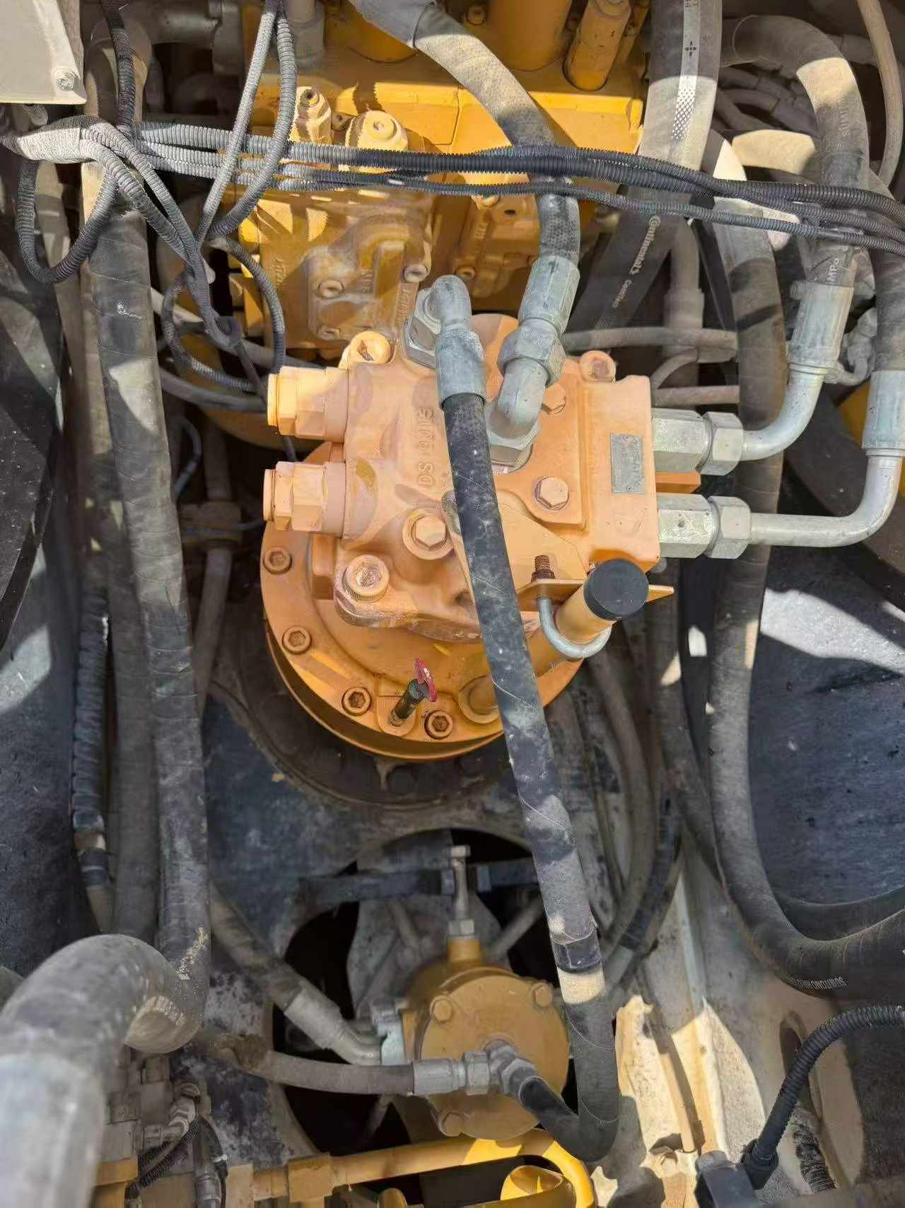 شراء حفارة Sany SY205C مستعملة / 4
