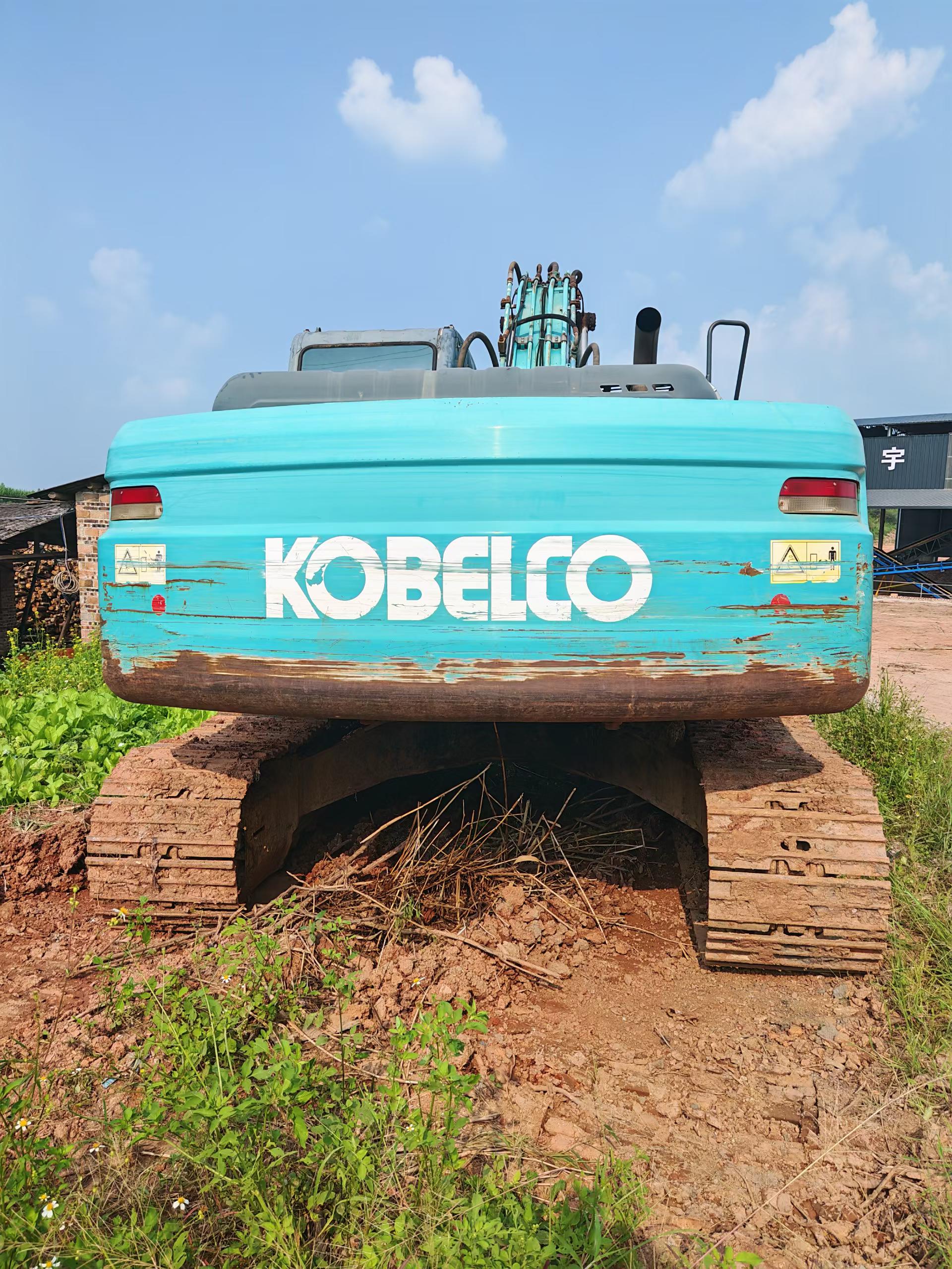 Compre Escavadeira Kobelco SK210 Usada / 8