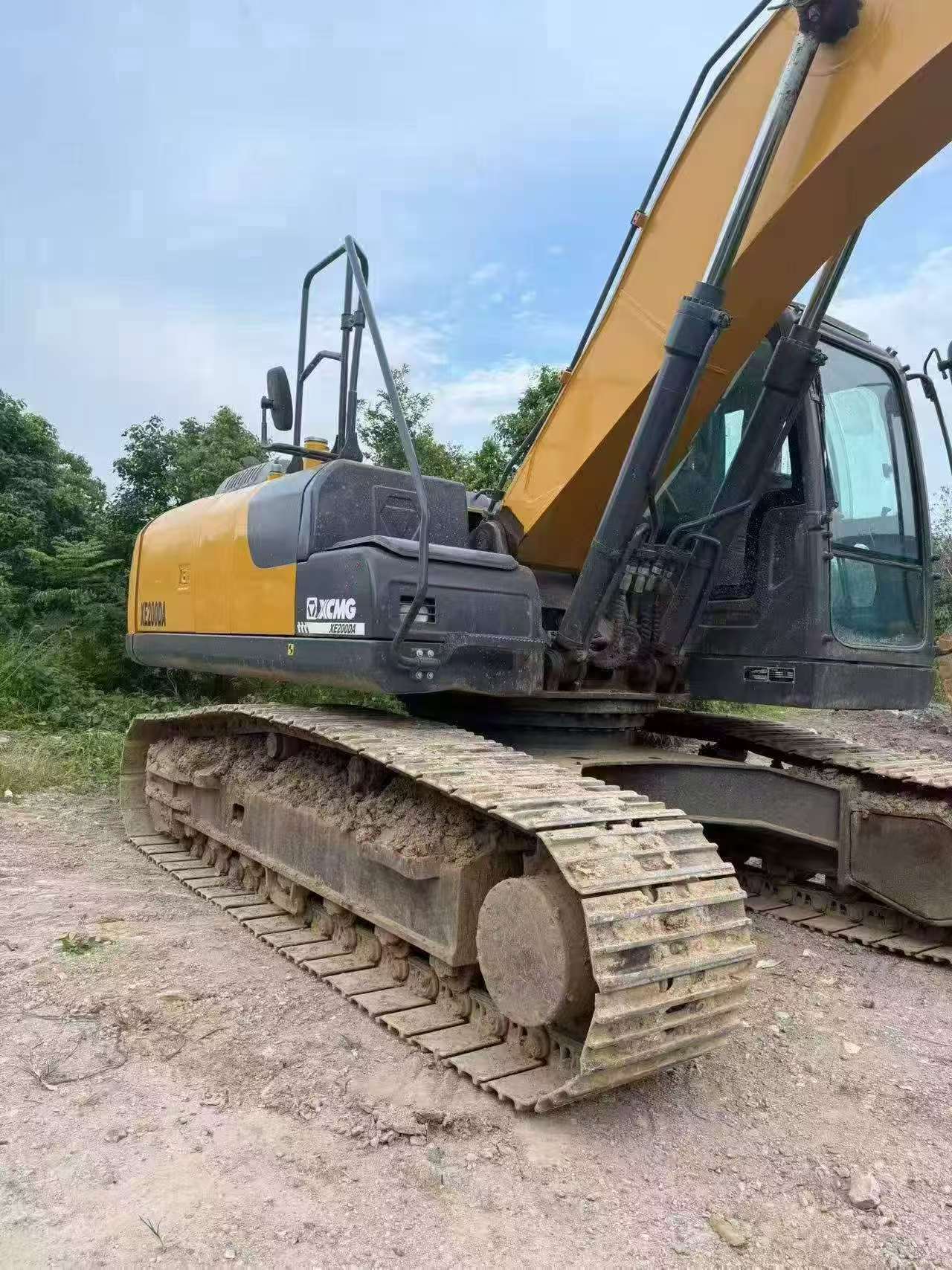 Compre Excavadora XCMG XE200 Usada / 2