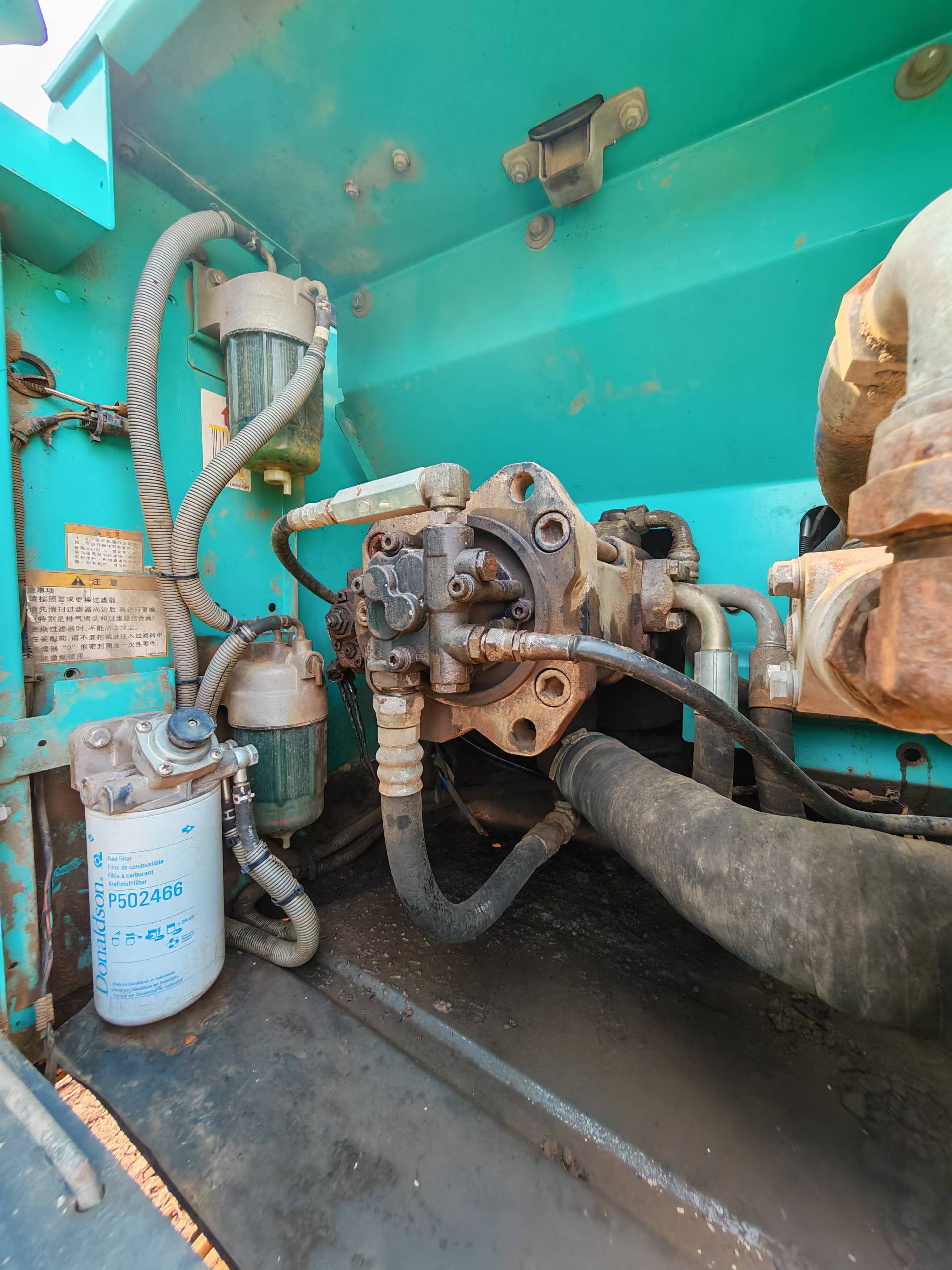 Compre Escavadeira Kobelco SK210 Usada / 4