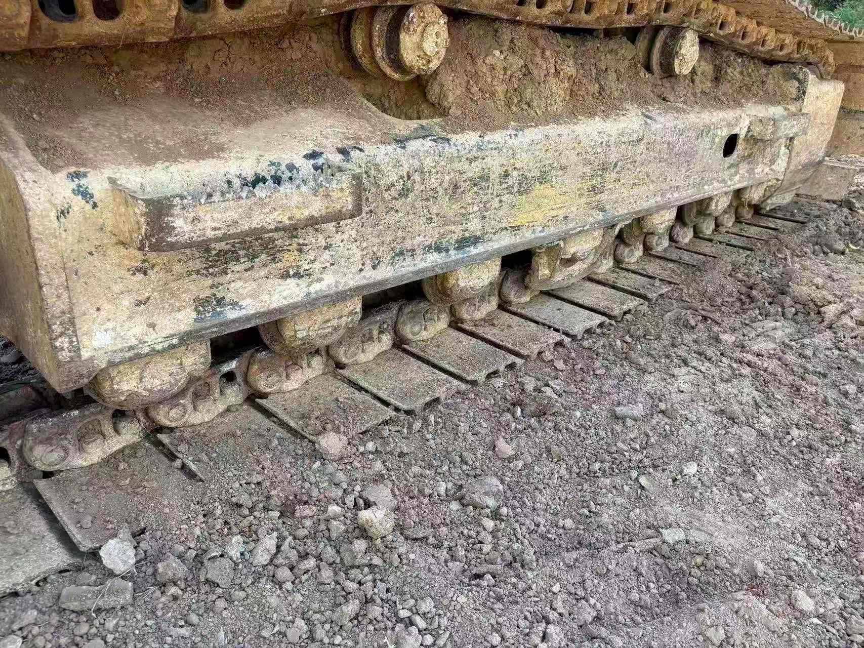 Купить Подержанный Экскаватор Hyundai R215-7 / 6