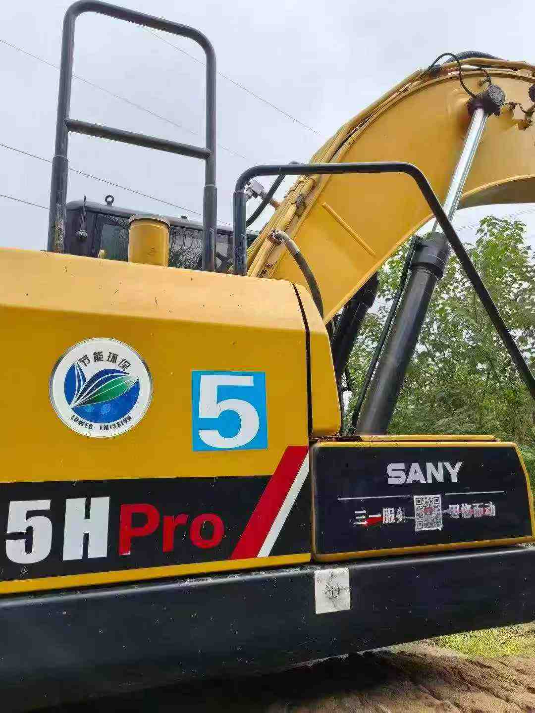 Купить Подержанный Экскаватор Sany SY215C / 5 Купить Подержанный Экскаватор Sany SY215C / 5