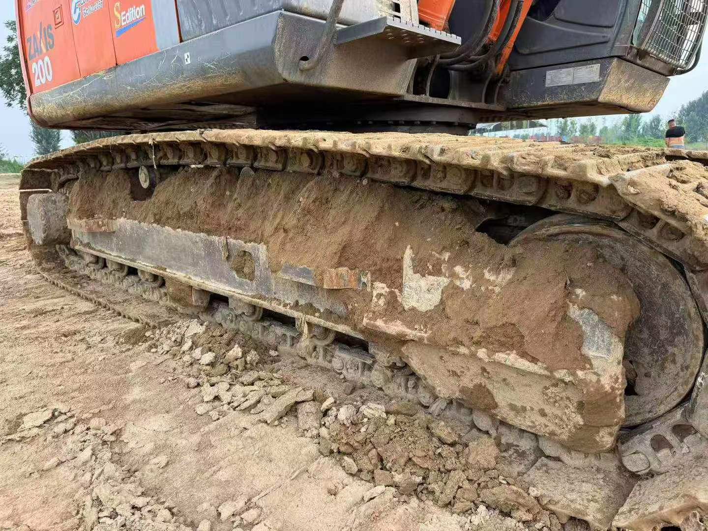 Compre Excavadora Hitachi EX200-3 Usada / 7