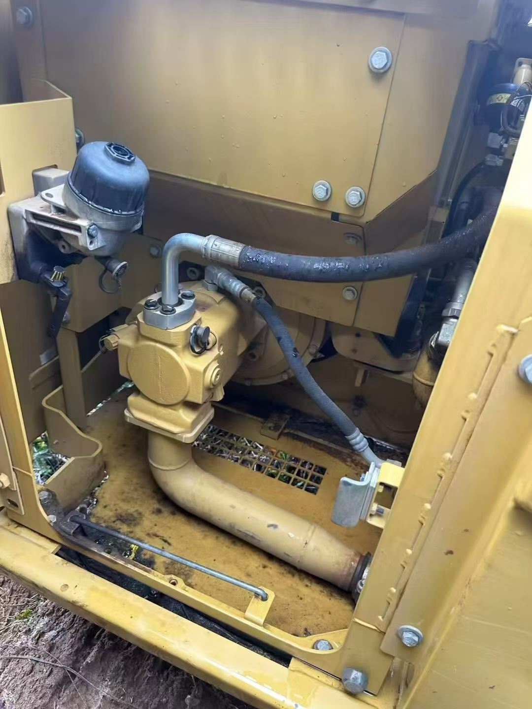 Compre Excavadora Caterpillar 313D Usada / 8
