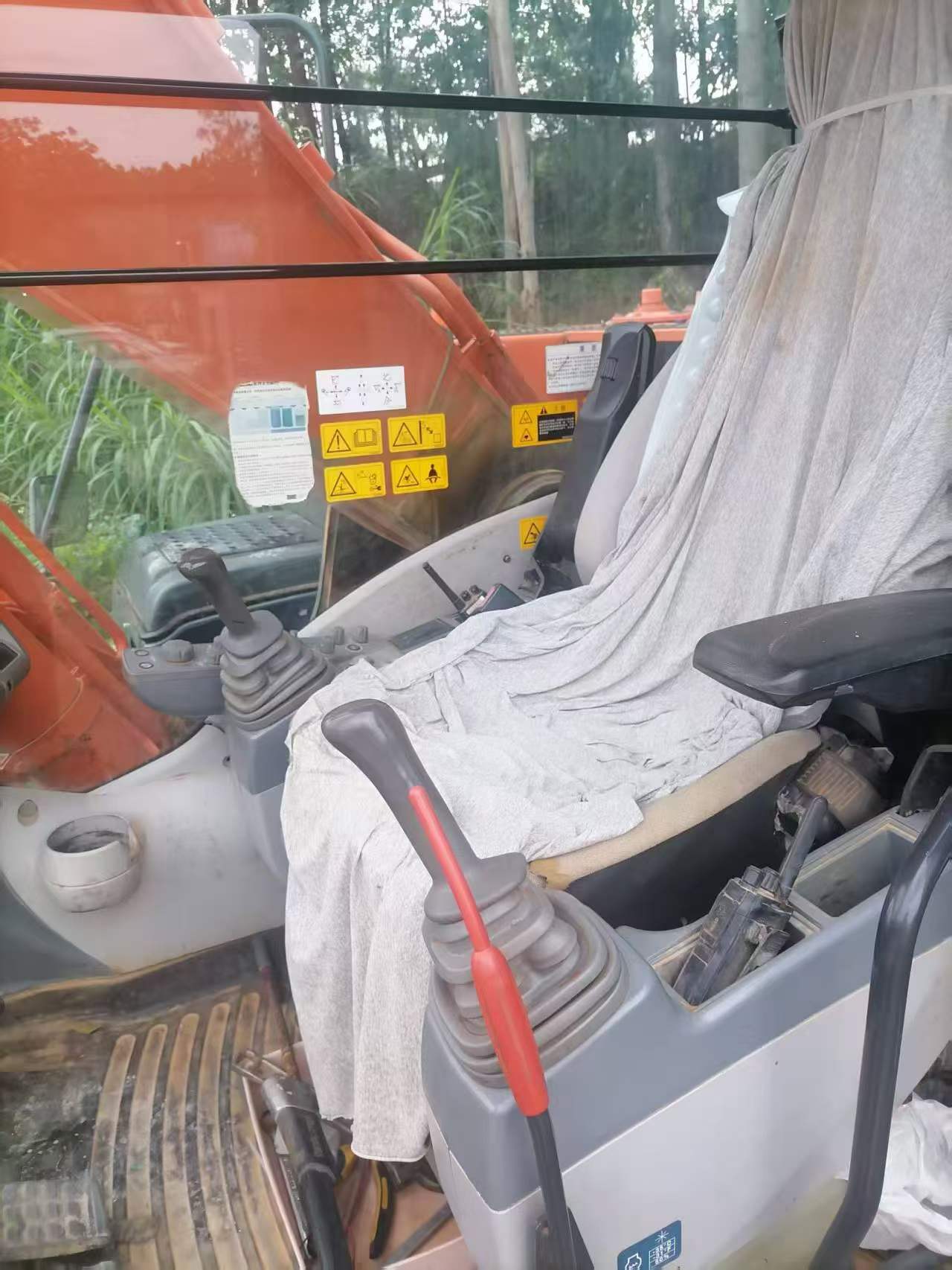 Buy Hitachi ZX240 Used Excavator / 2