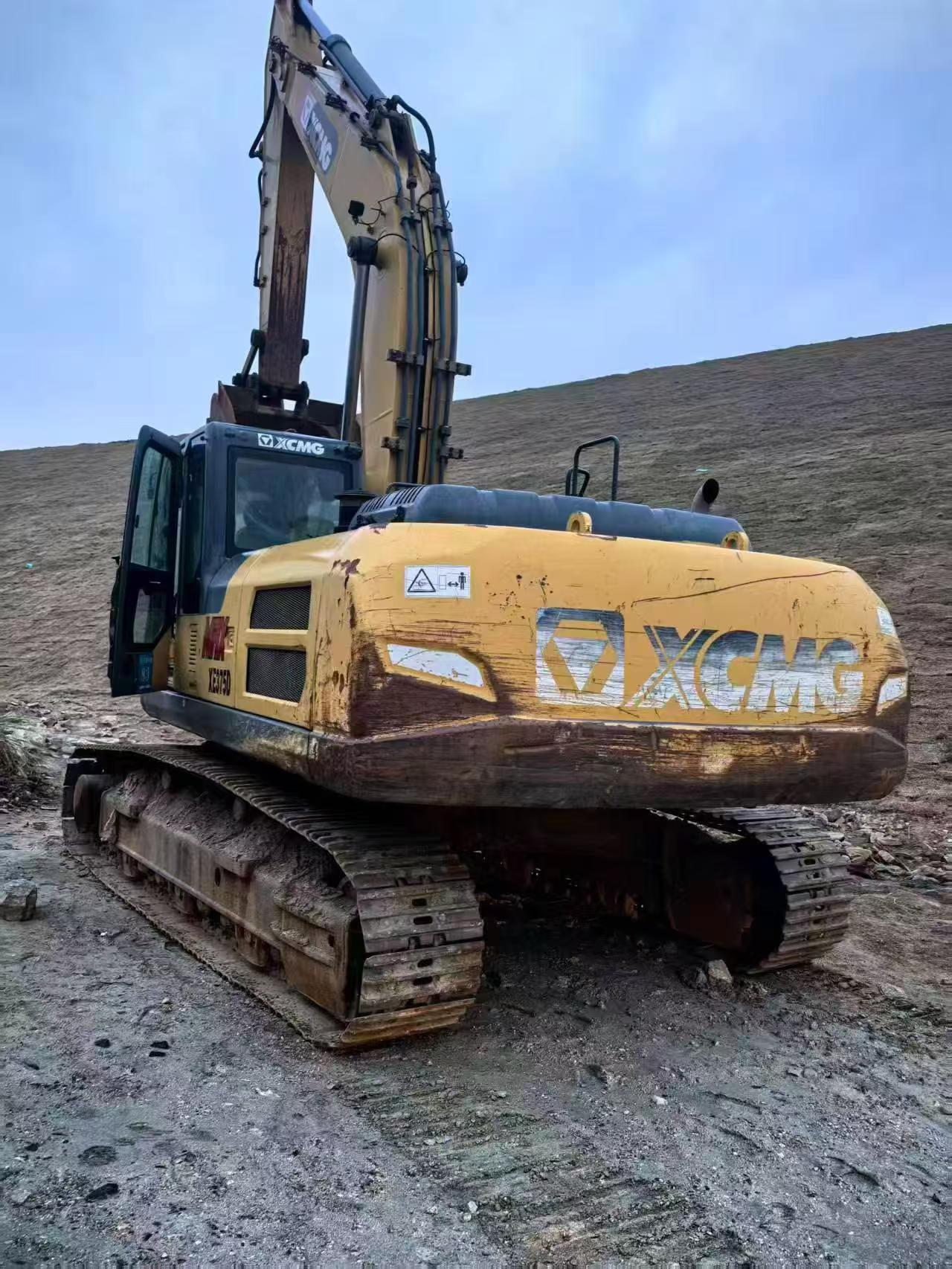 Acheter XCMG XE305D D'occasion Pelle