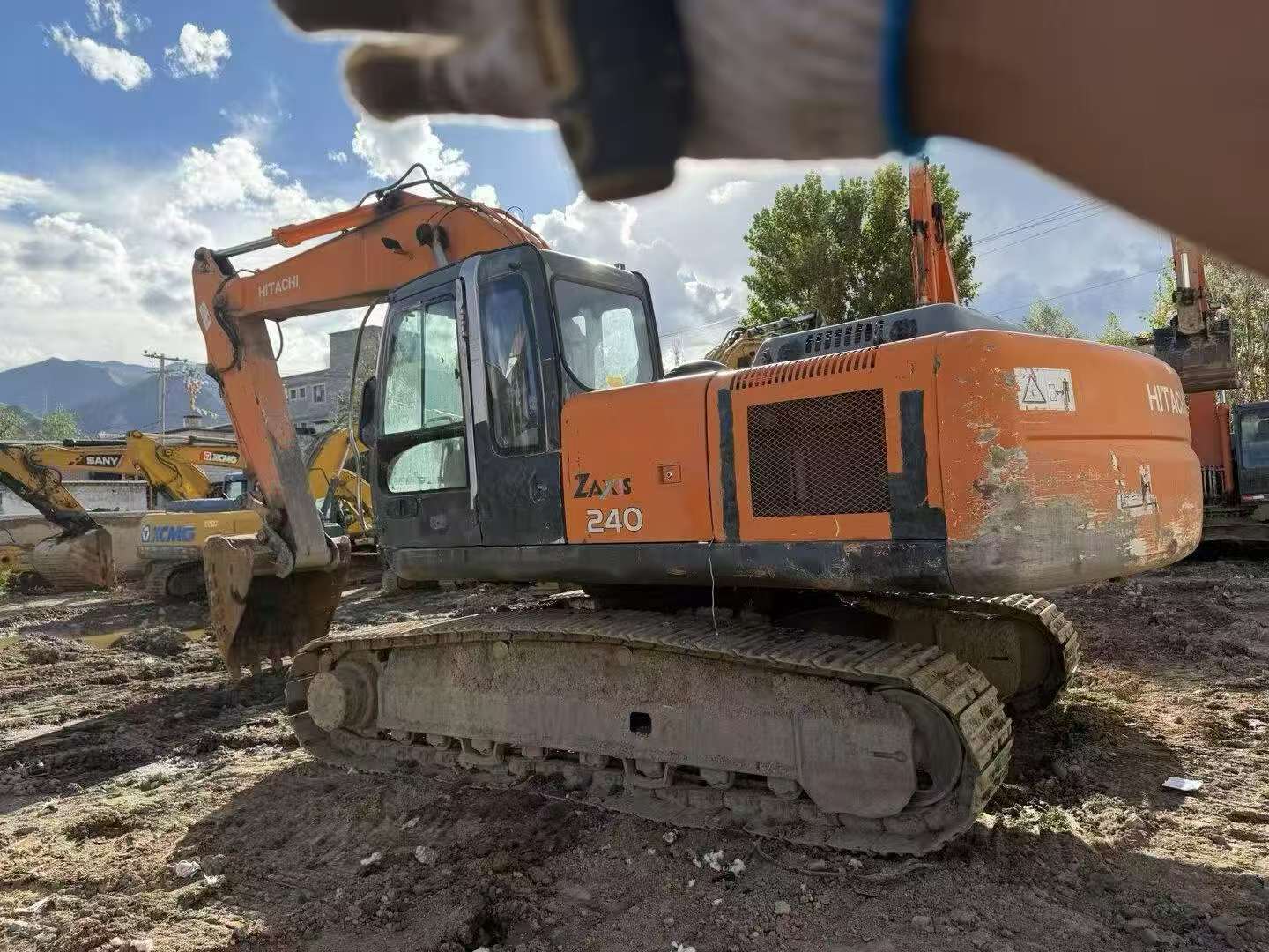 Compre Excavadora Hitachi EX230-6 Usada / 3