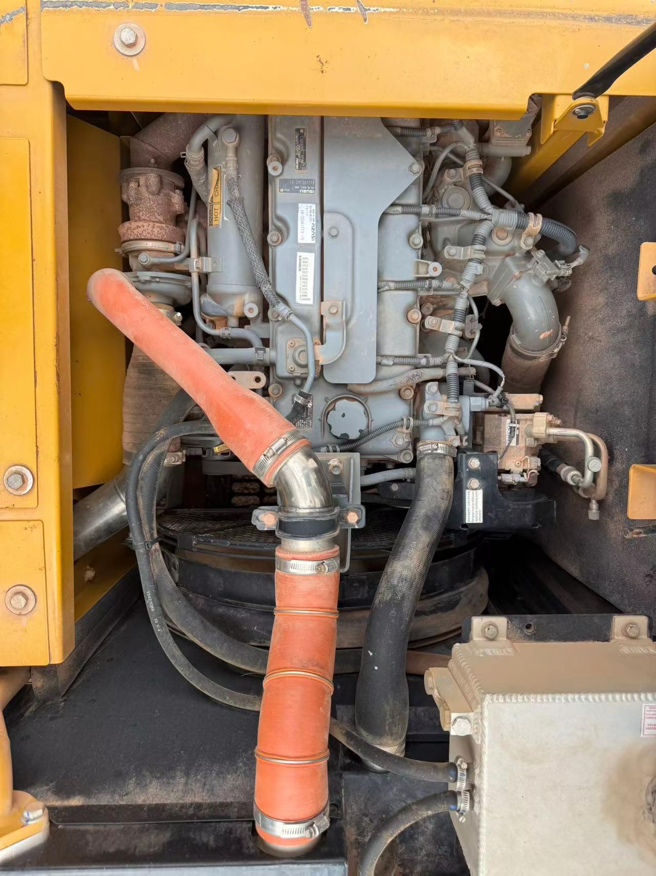 Купить Подержанный Экскаватор Sany SY135 / 3