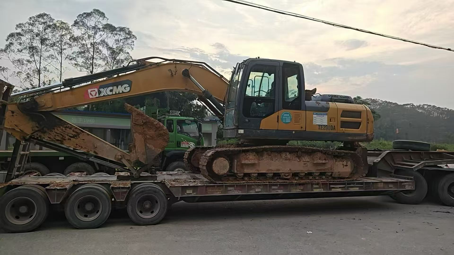 Compre Excavadora XCMG XE200 Usada / 2