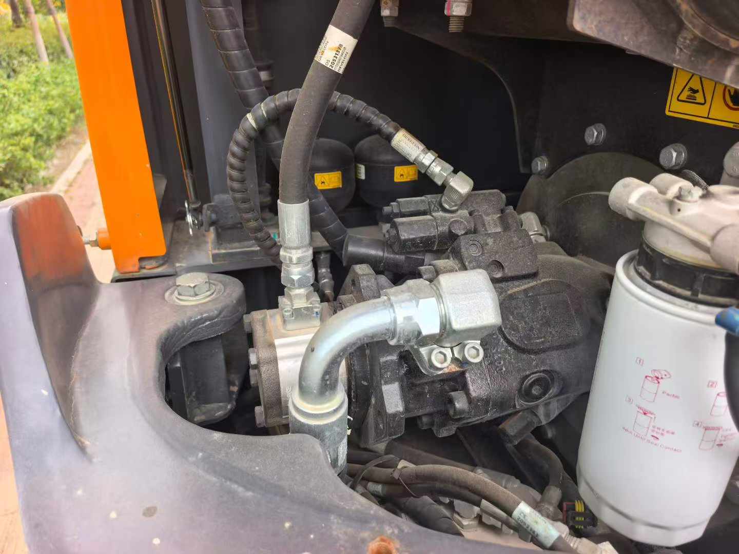 Buy Doosan DH60 Used Excavator / 6