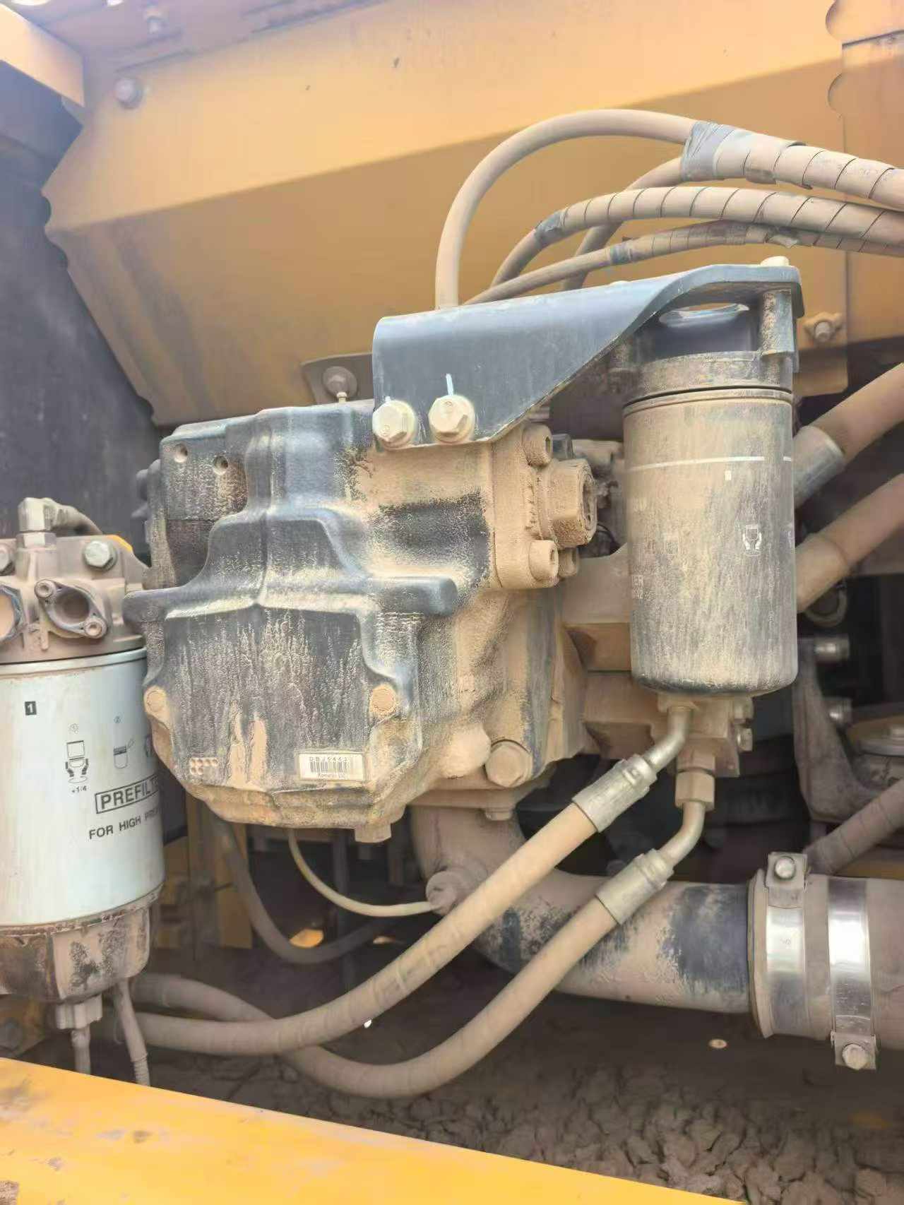 Купить Подержанный Экскаватор Komatsu PC220-8 / 3