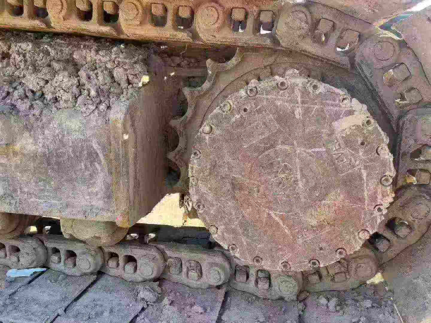 Compre Excavadora Hyundai 220LC Usada / 7