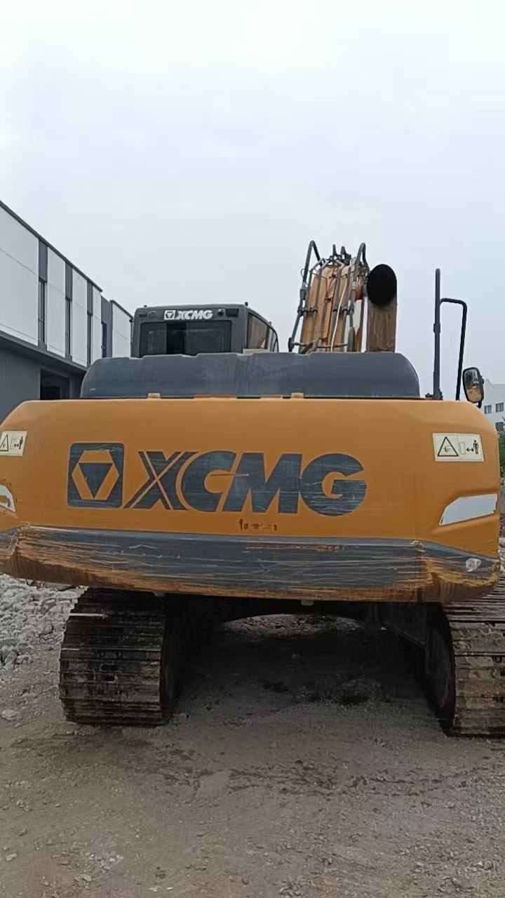 Acheter Pelle XCMG XE200 d'occasion / 2