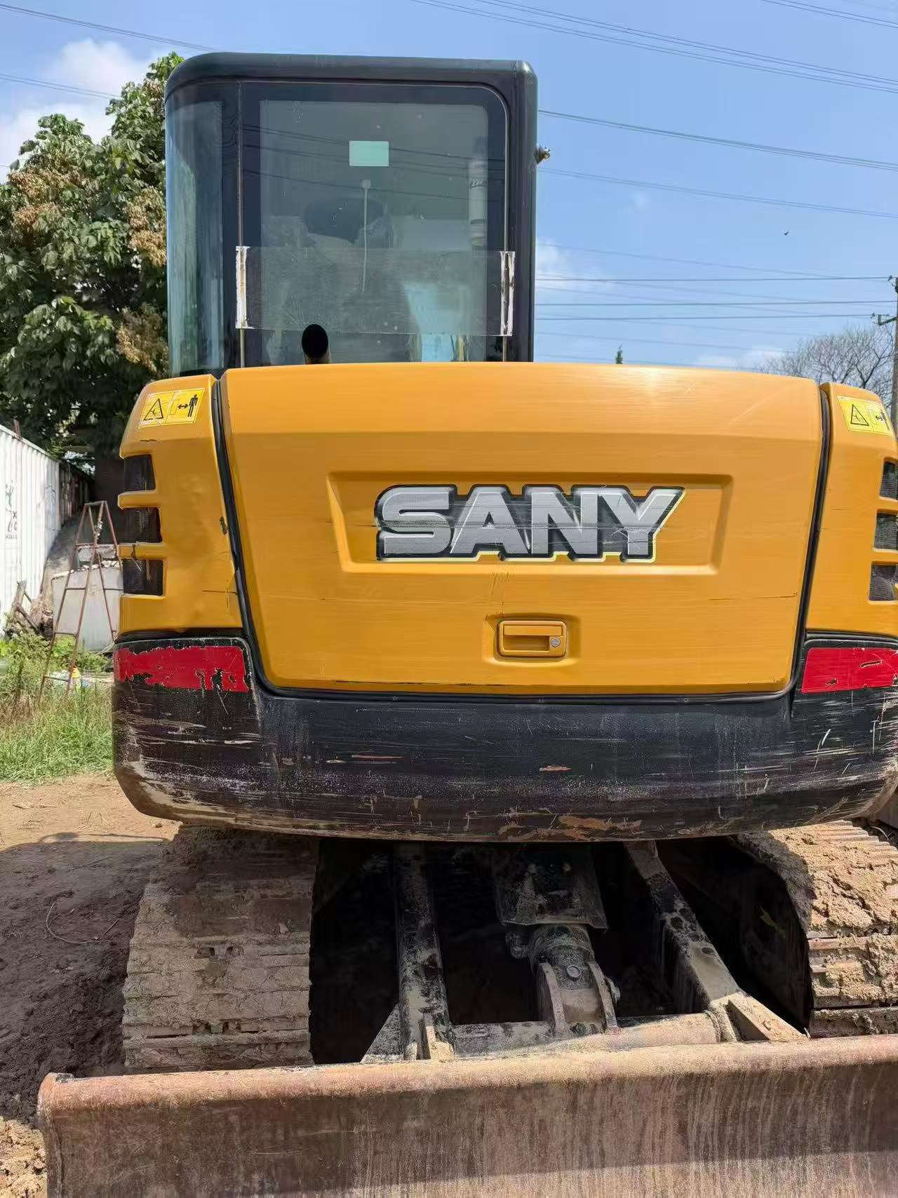 Compre Excavadora Sany SY60 Usada / 3
