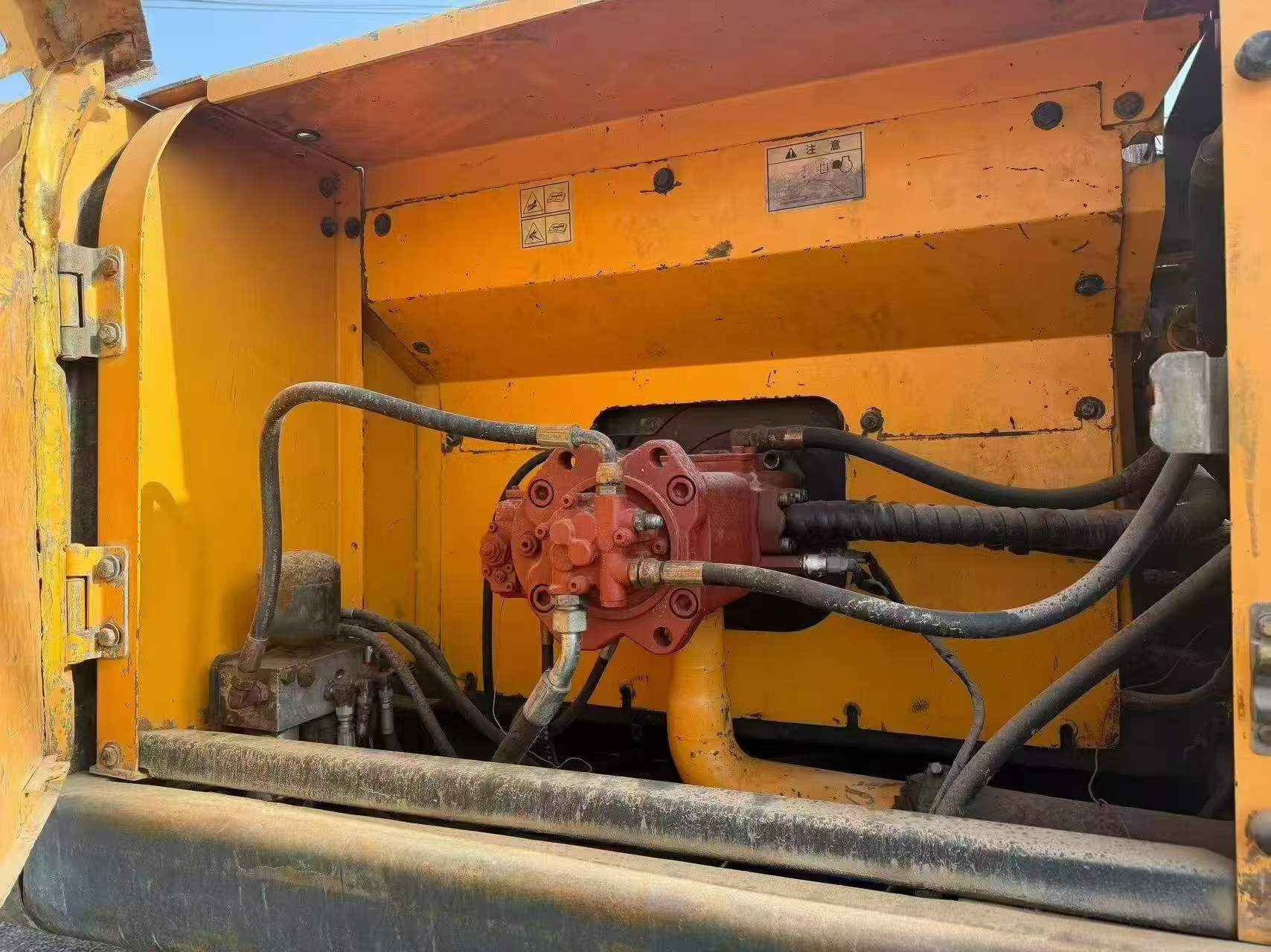 Acheter Pelle Hyundai R305LC-7 d'occasion / 4