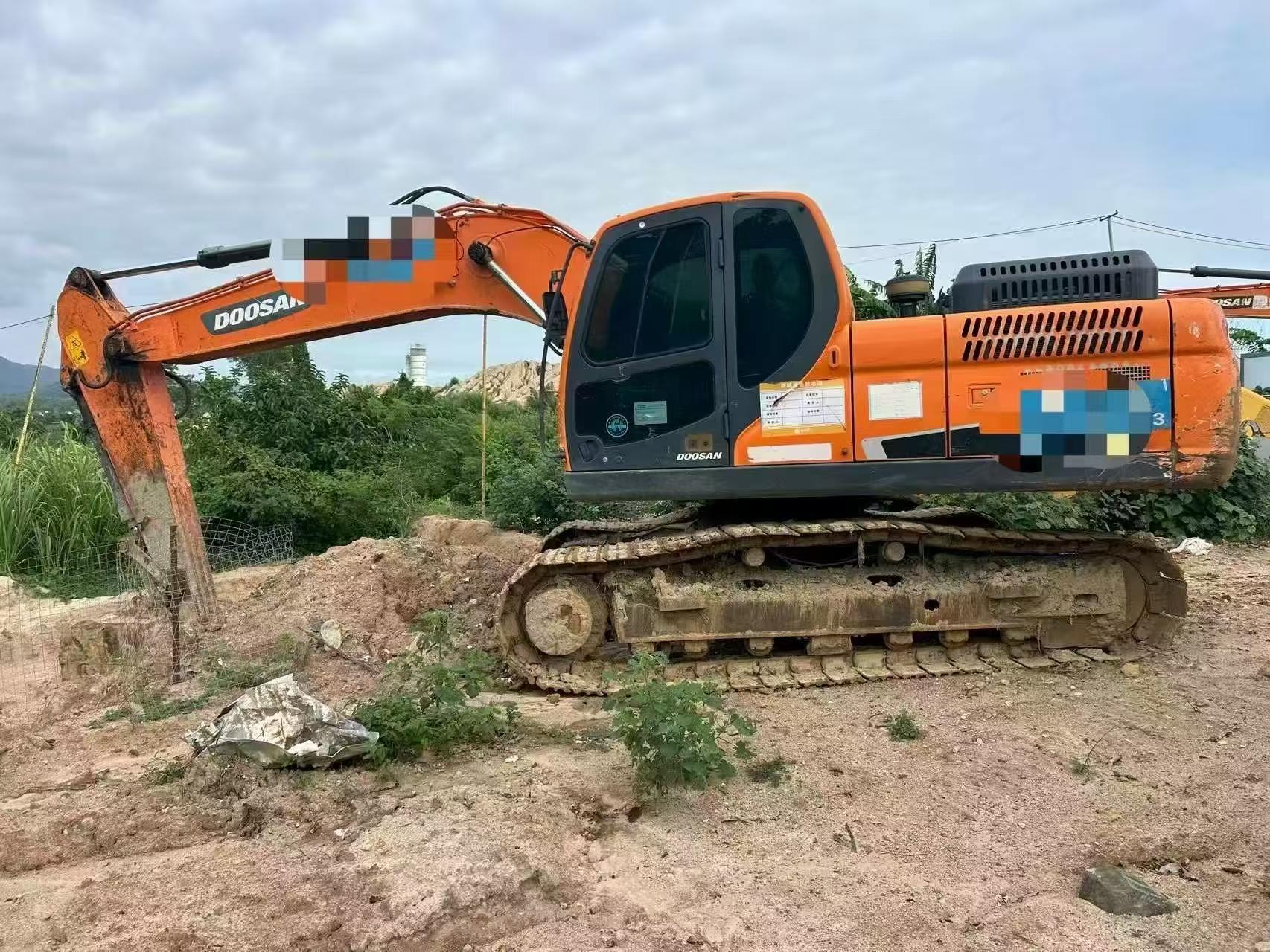 Comprar Doosan DX200-9CN Usado Escavadeira