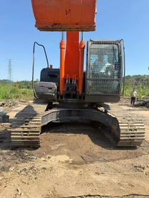 Купить Подержанный Экскаватор Hitachi ZL210LC-5G / 4 Купить Подержанный Экскаватор Hitachi ZL210LC-5G / 4