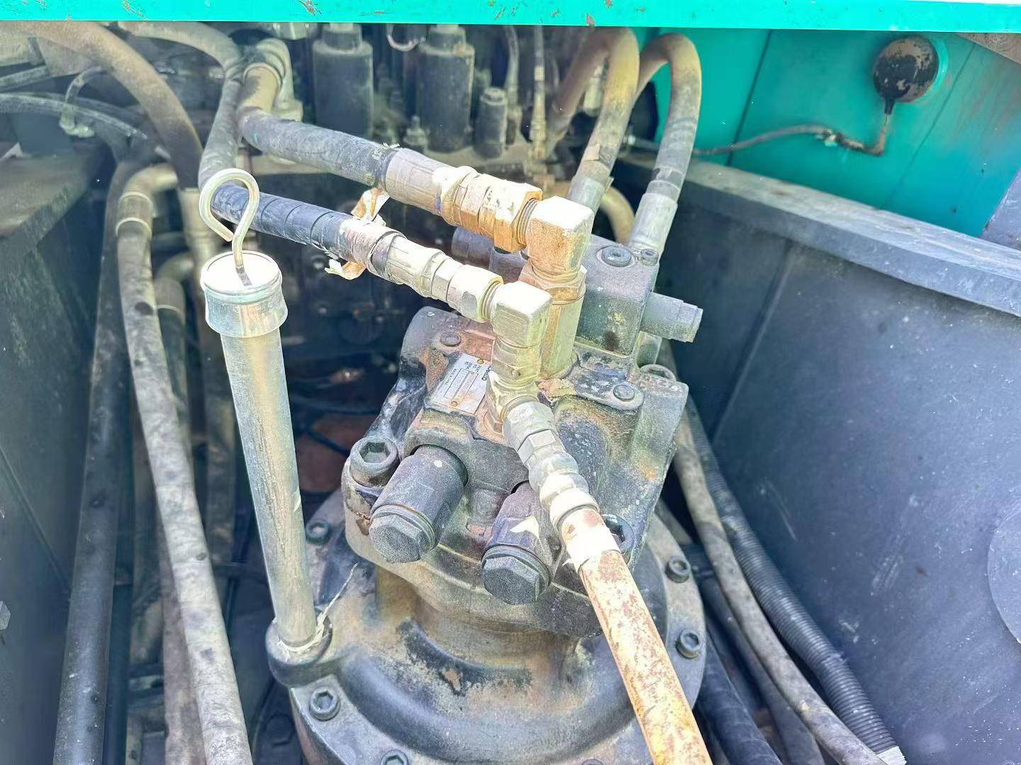 Buy Kobelco SK260 Used Excavator / 5 Buy Kobelco SK260 Used Excavator / 5