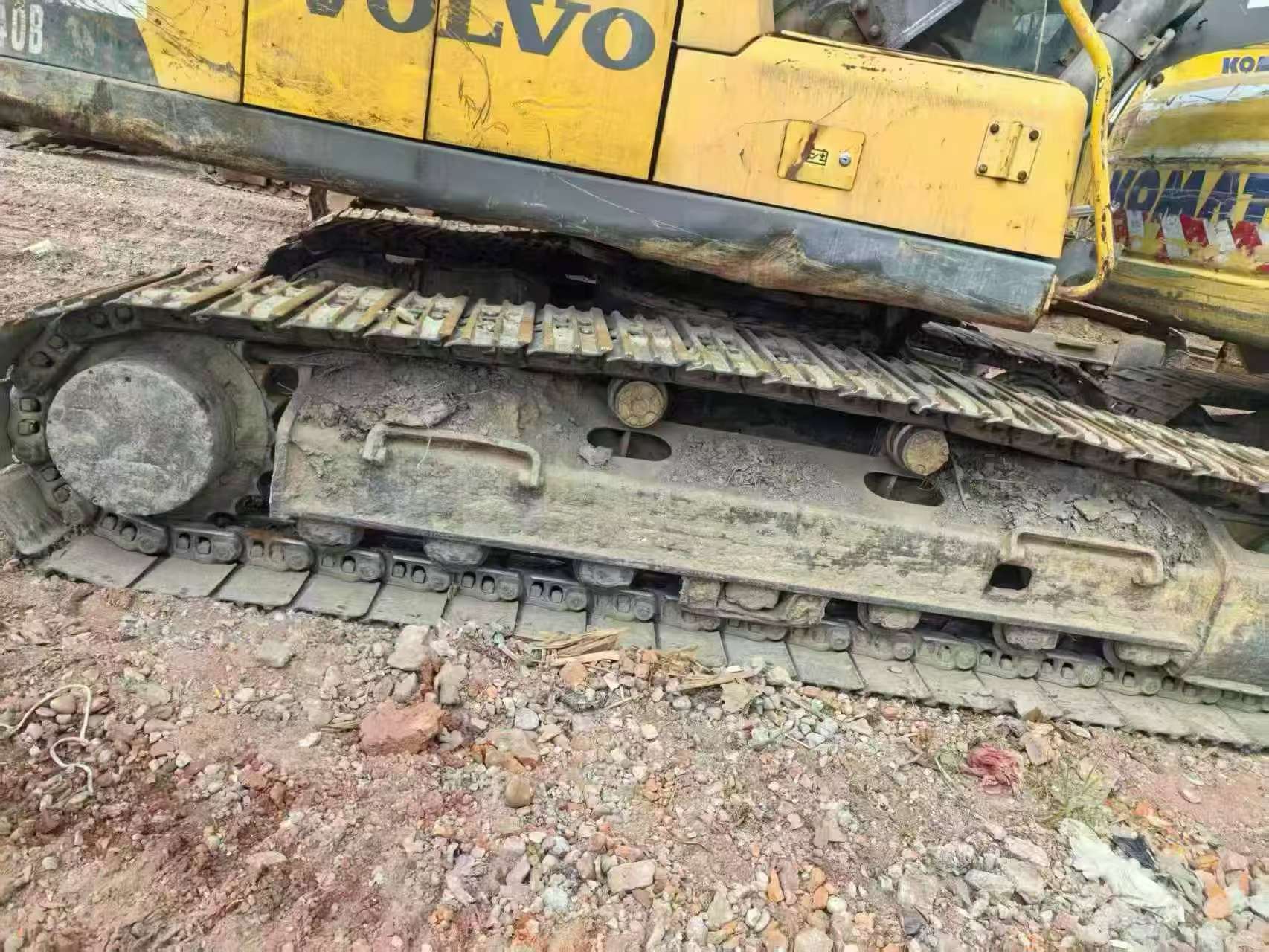 Купить Подержанный Экскаватор Volvo EC210B / 4