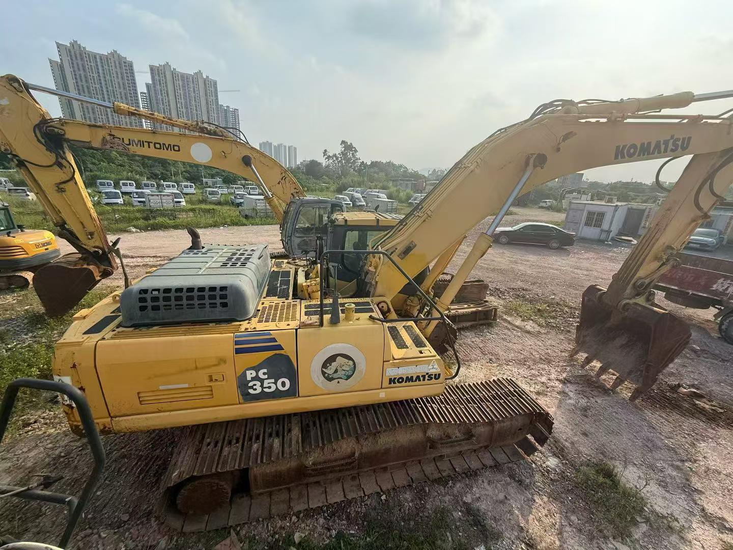 Compre Escavadeira Komatsu PC350-7EO Usada / 2