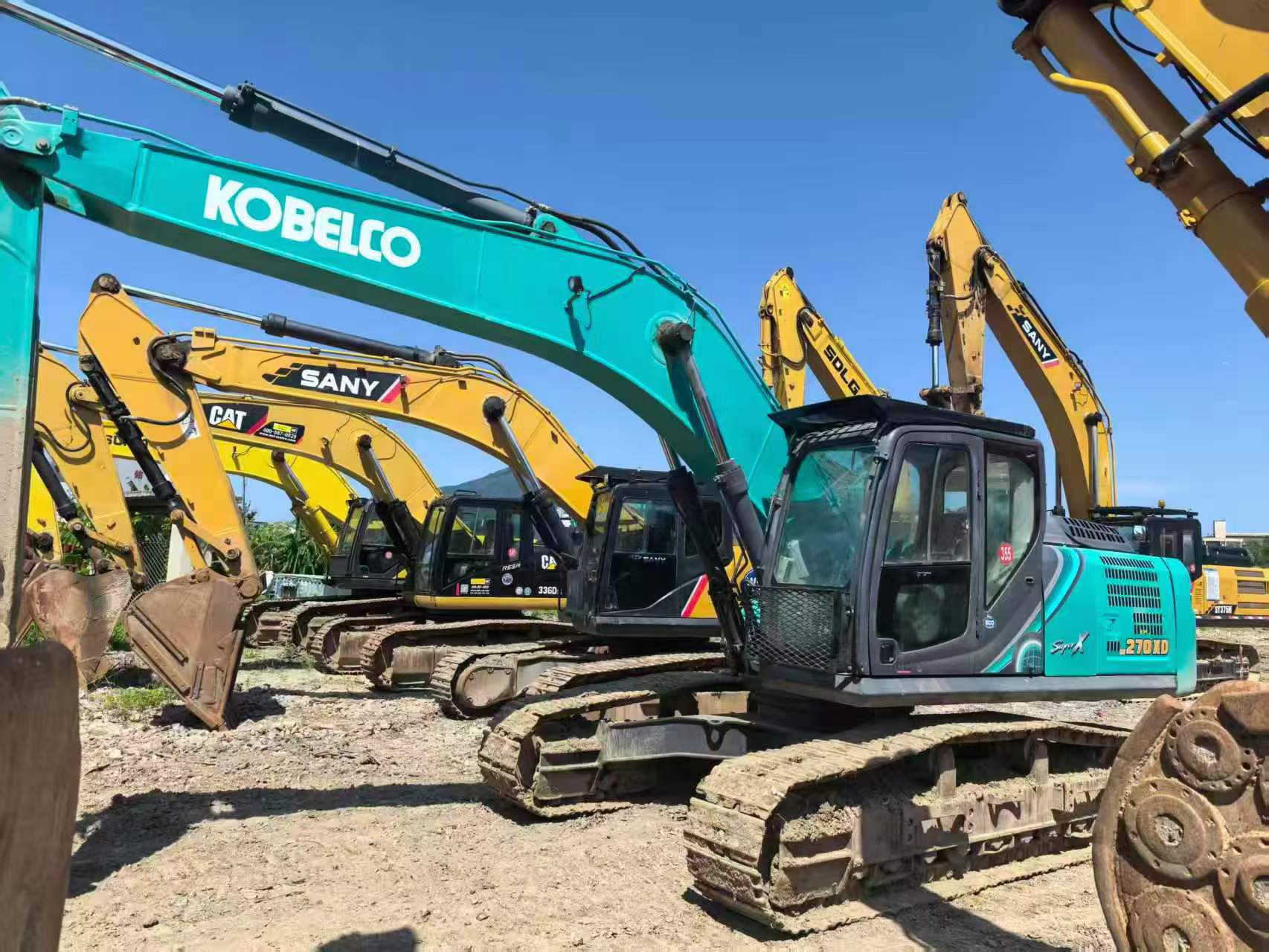 شراء حفارة Kobelco 27SR-3 مستعملة / 8