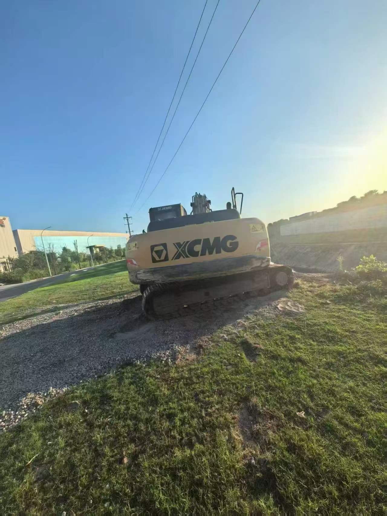 Compre Excavadora XCMG XE200 Usada / 2