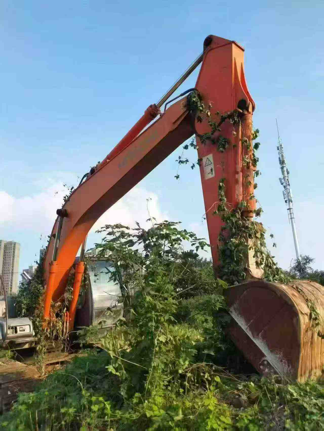 Buy Hitachi EX210LC Used Excavator Buy Hitachi EX210LC Used Excavator