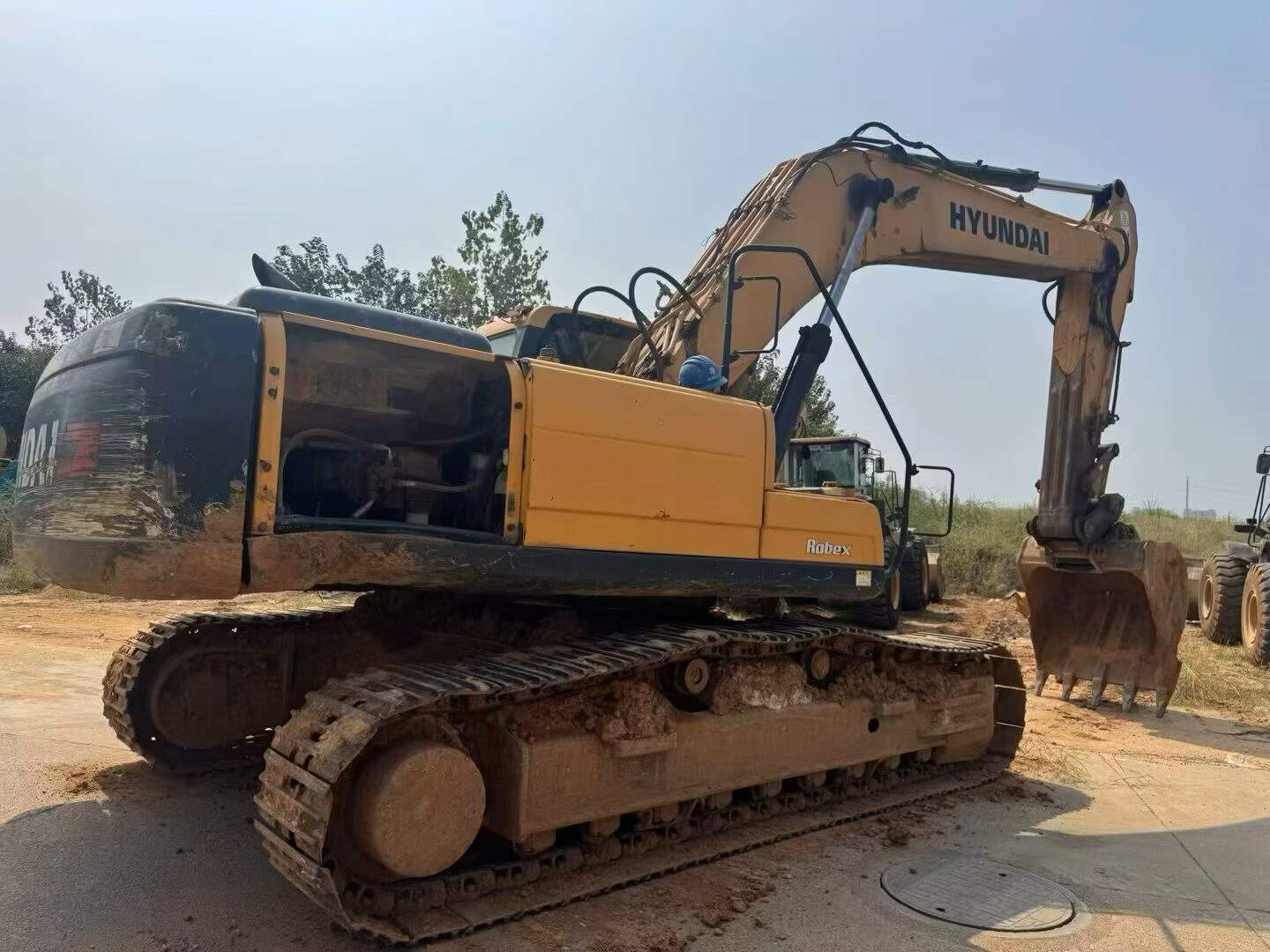 Compre Excavadora Hyundai R305LVS Usada / 2