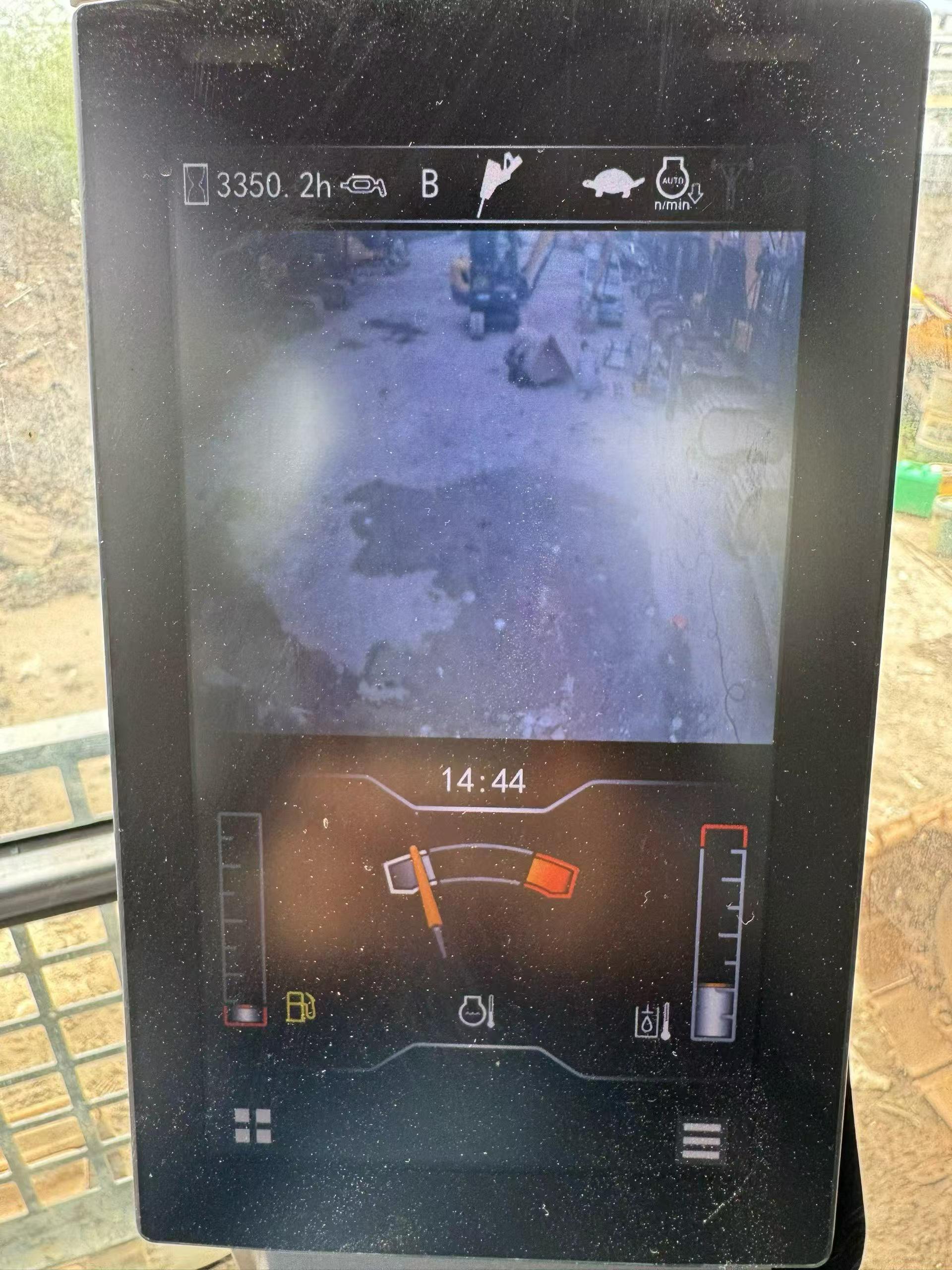 Buy XCMG XE690DK Used Excavator / 6 Buy XCMG XE690DK Used Excavator / 6