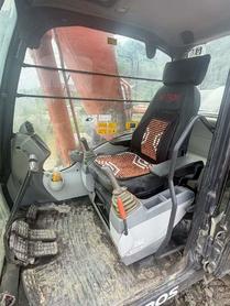 Buy Hitachi ZX200C-6A Used Excavator / 7 Buy Hitachi ZX200C-6A Used Excavator / 7