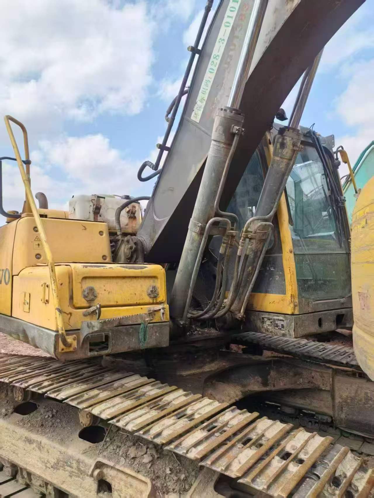 Купить Подержанный Экскаватор Volvo EC210B / 5