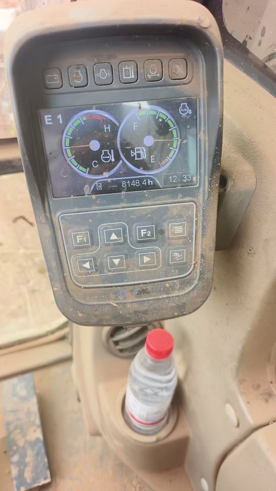 Compre Excavadora XCMG XE80 Usada / 2