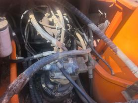 Купить Подержанный Экскаватор Doosan DH220-9E / 8 Купить Подержанный Экскаватор Doosan DH220-9E / 8