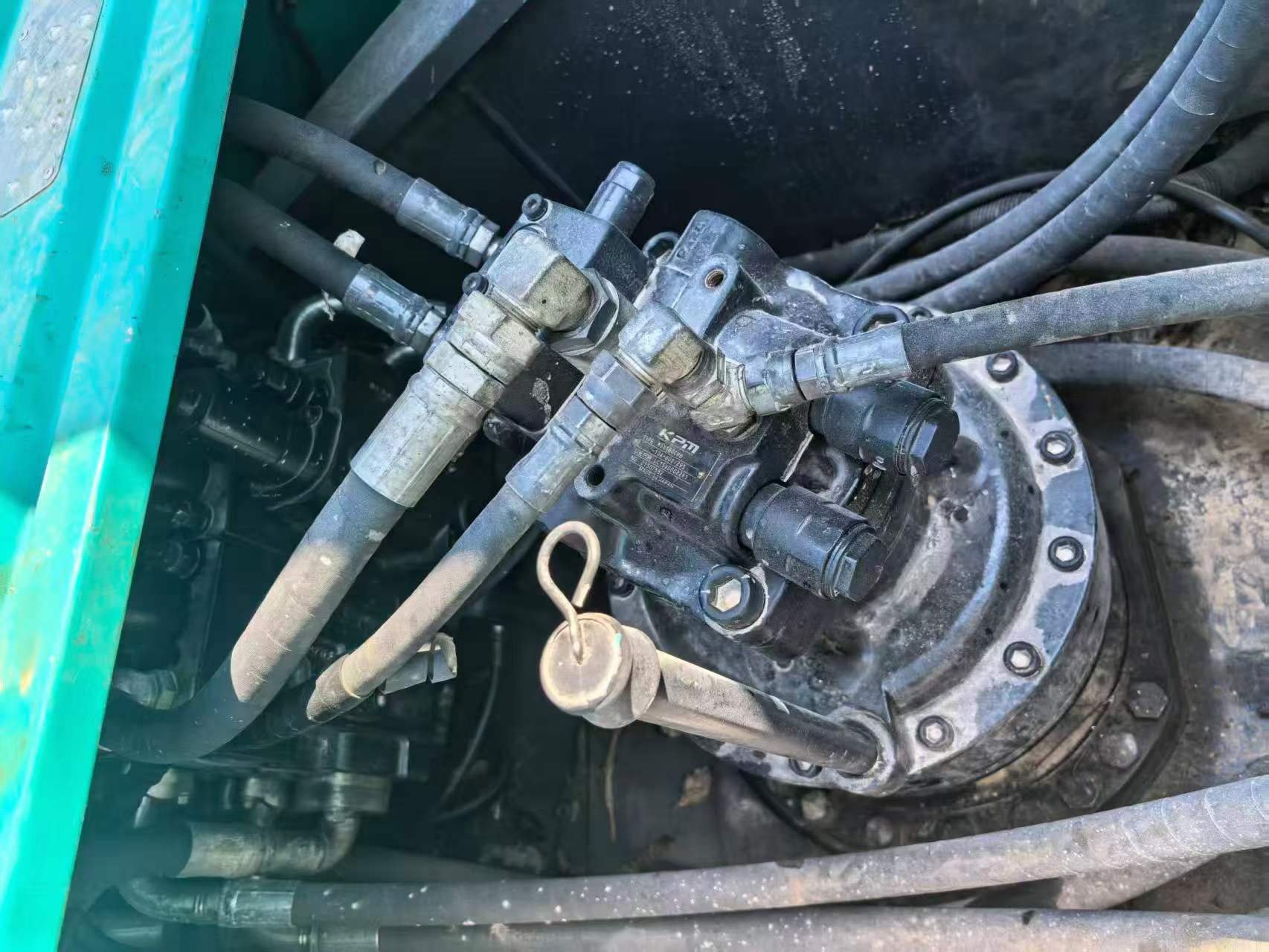 شراء حفارة Kobelco 27SR-3 مستعملة / 2