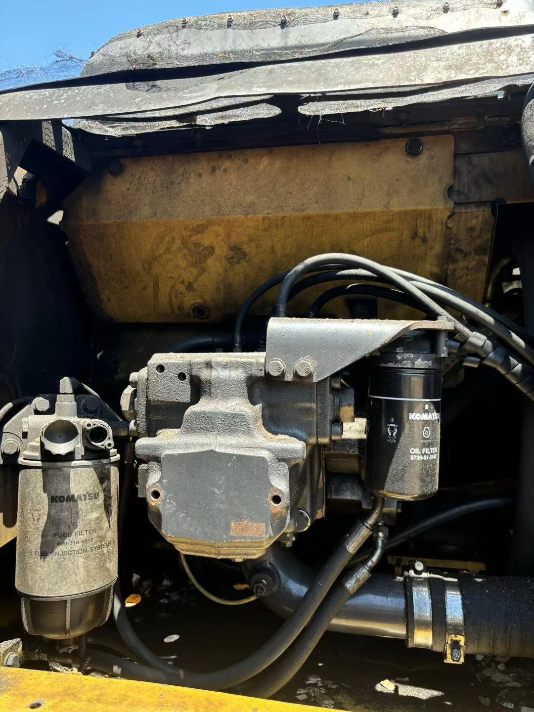 Acheter Pelle Komatsu PC200-8 d'occasion / 3