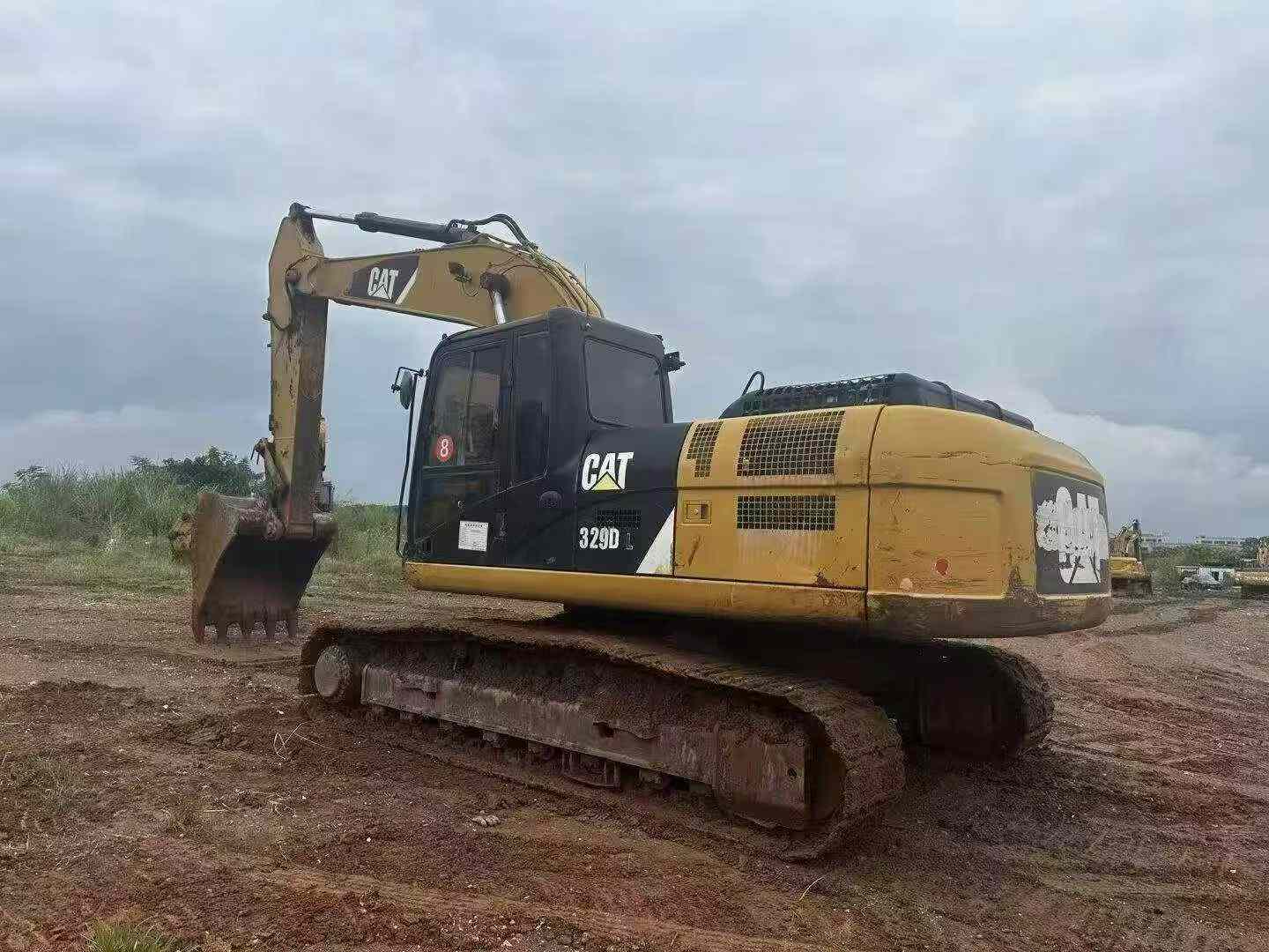 شراء Caterpillar 326DL مستعمل حفارة