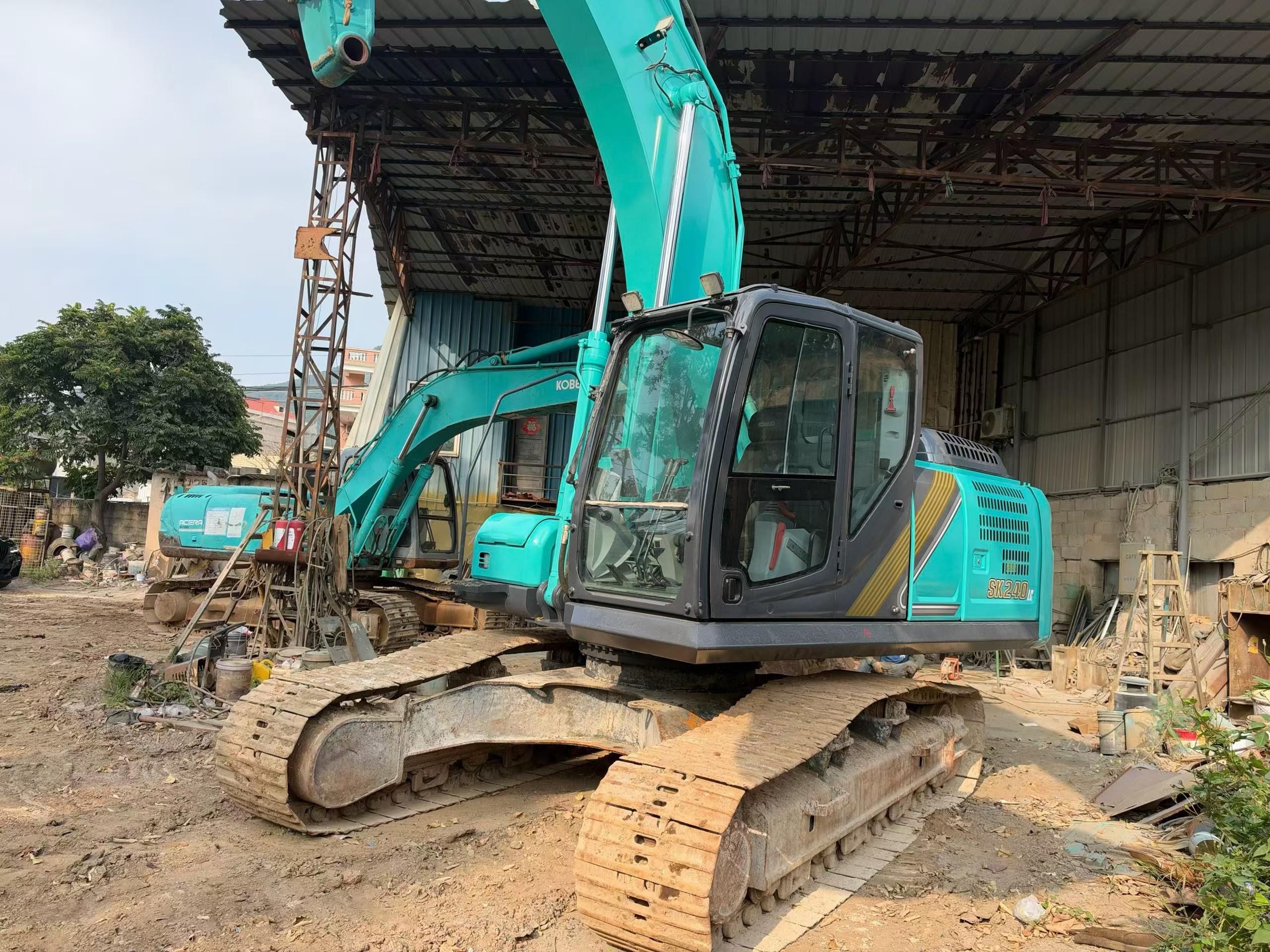 Acheter Pelle Kobelco SK240LC-12 d'occasion / 5