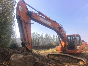 Купить Doosan DH220-9E Подержанный Экскаватор Купить Doosan DH220-9E Подержанный Экскаватор