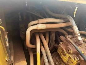 Compre Escavadeira Caterpillar 326DL Usada / 2 Compre Escavadeira Caterpillar 326DL Usada / 2