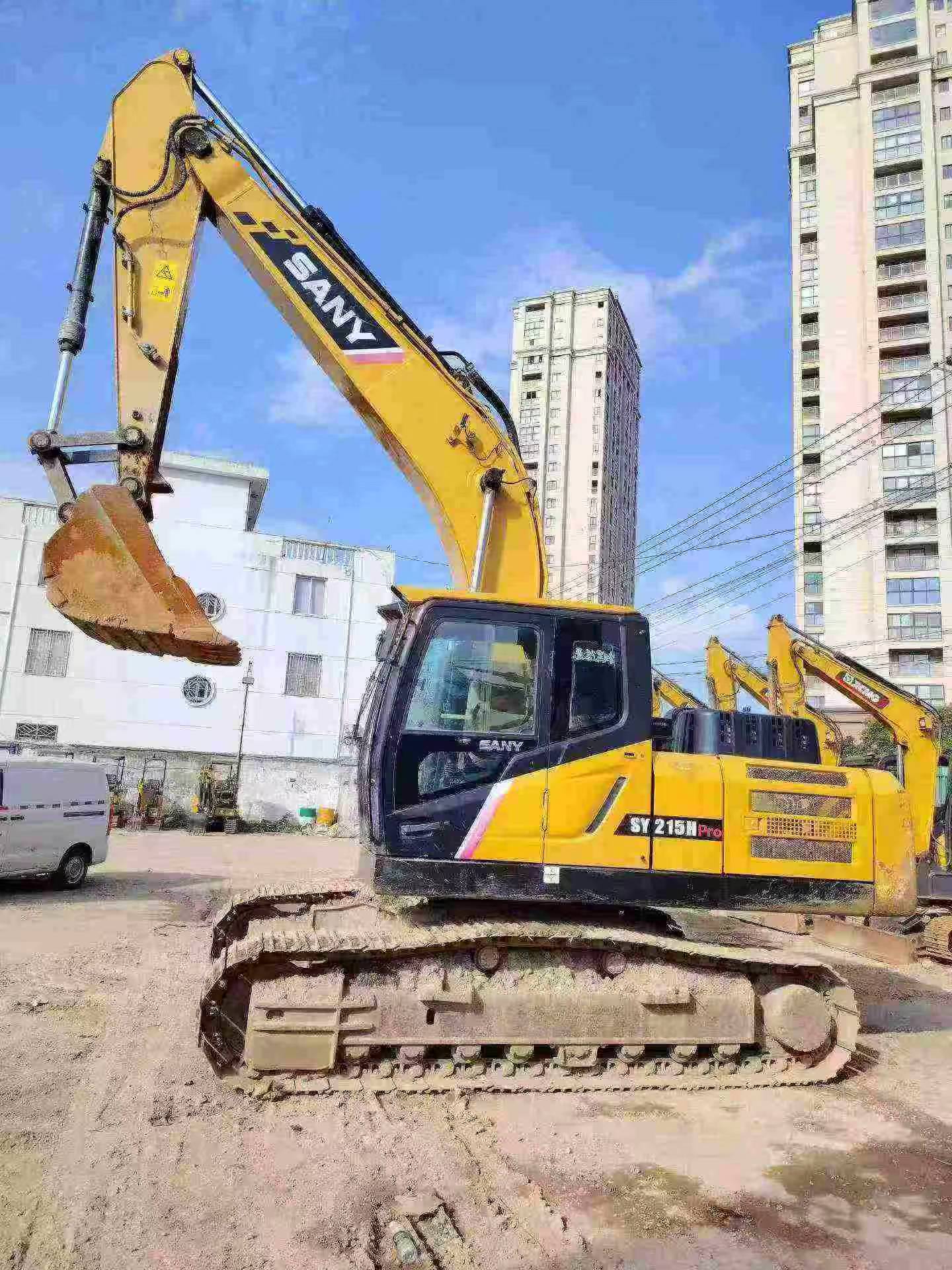 Купить Sany SY215C Подержанный Экскаватор