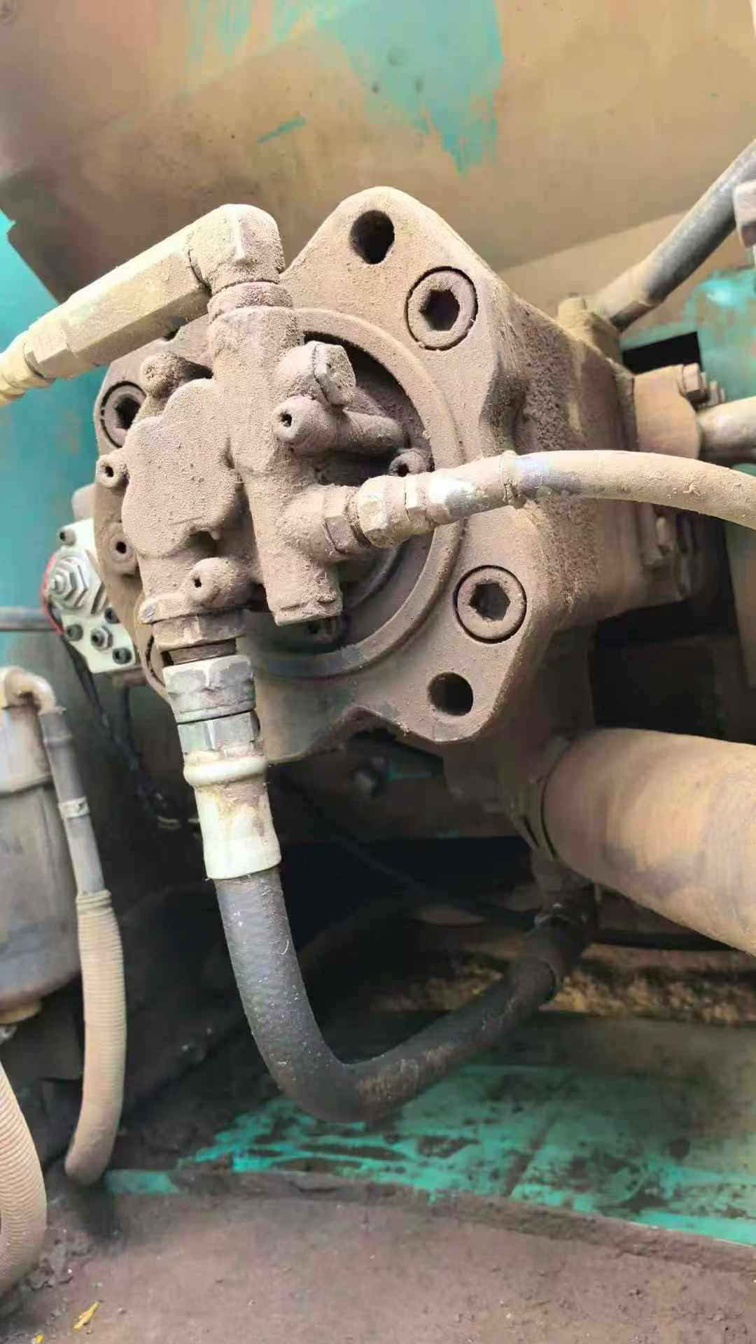 شراء حفارة Kobelco SK200 مستعملة / 6