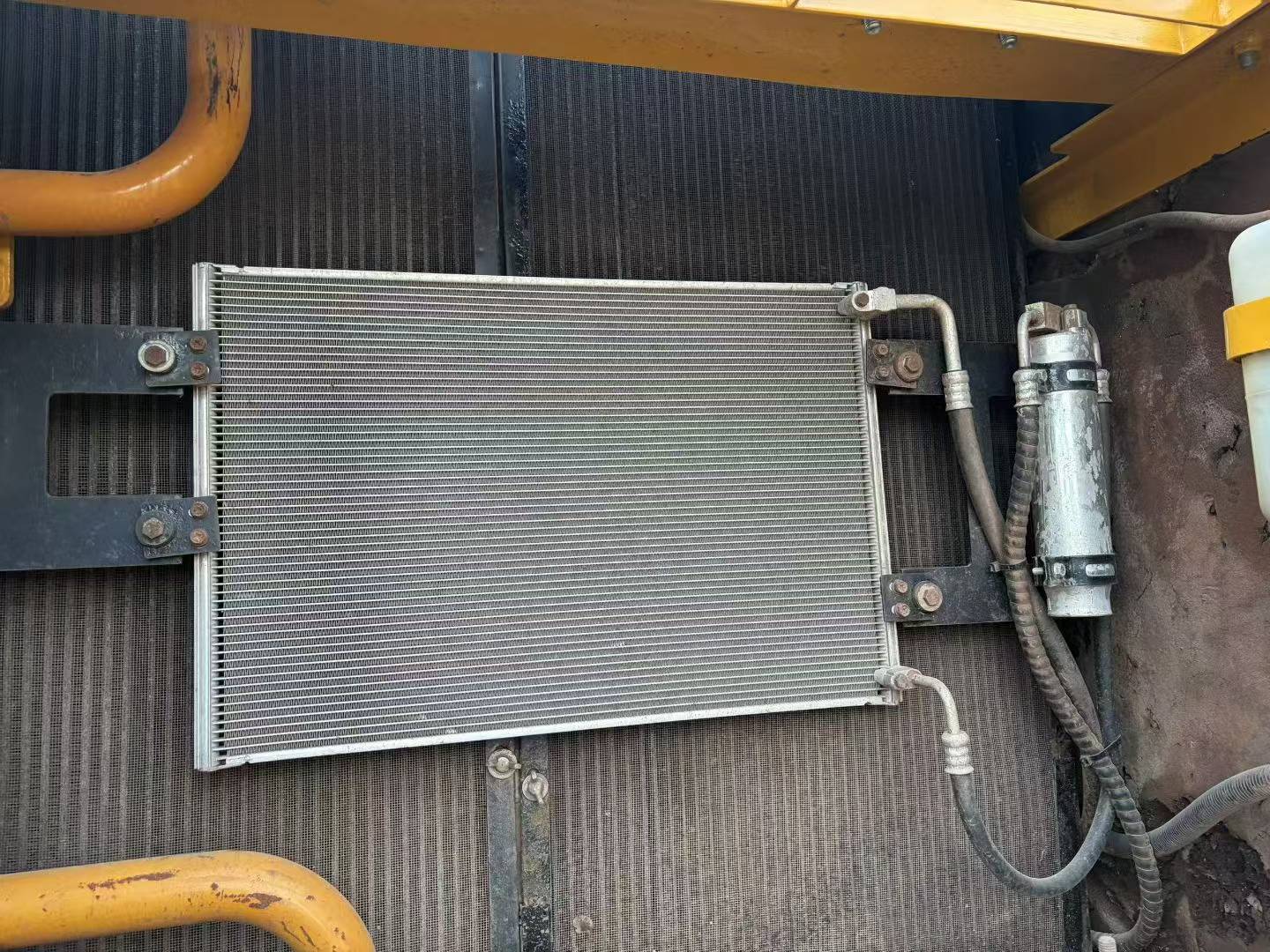 Купить Подержанный Экскаватор Sany SY195C / 6