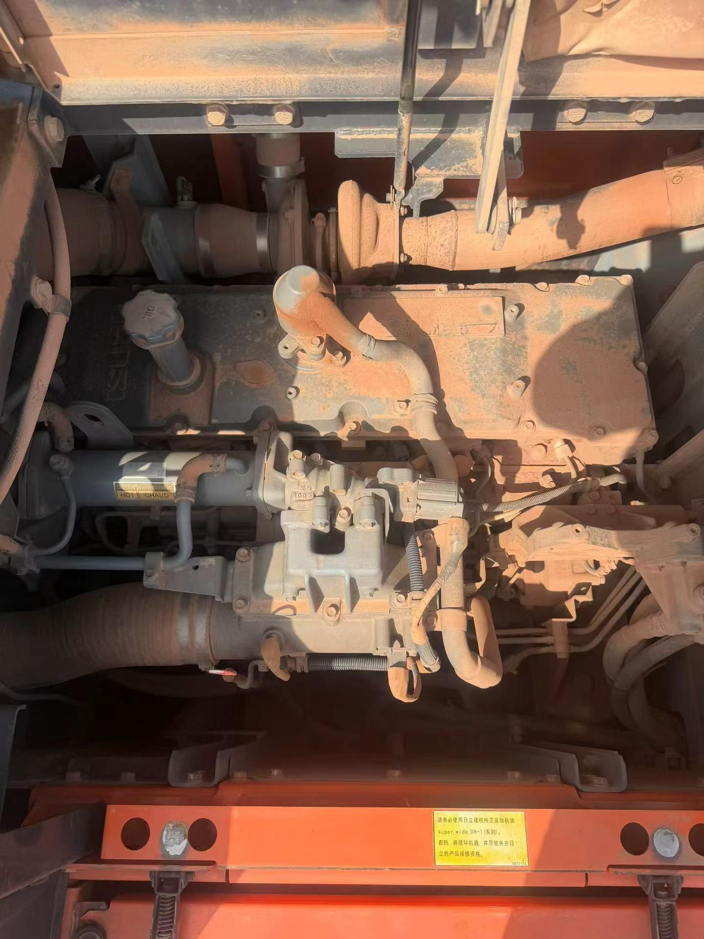 Купить Подержанный Экскаватор Hitachi ZX490LCH-5A / 7