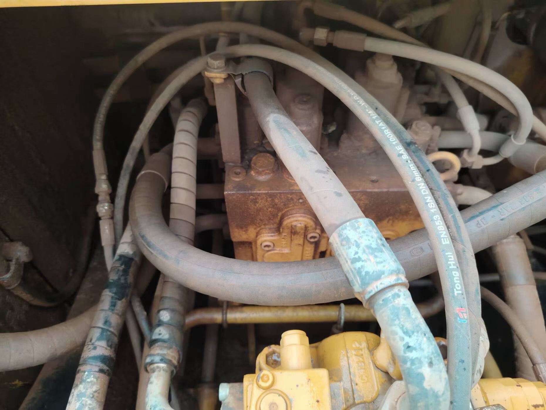 Buy Sany SY225C Used Excavator / 5
