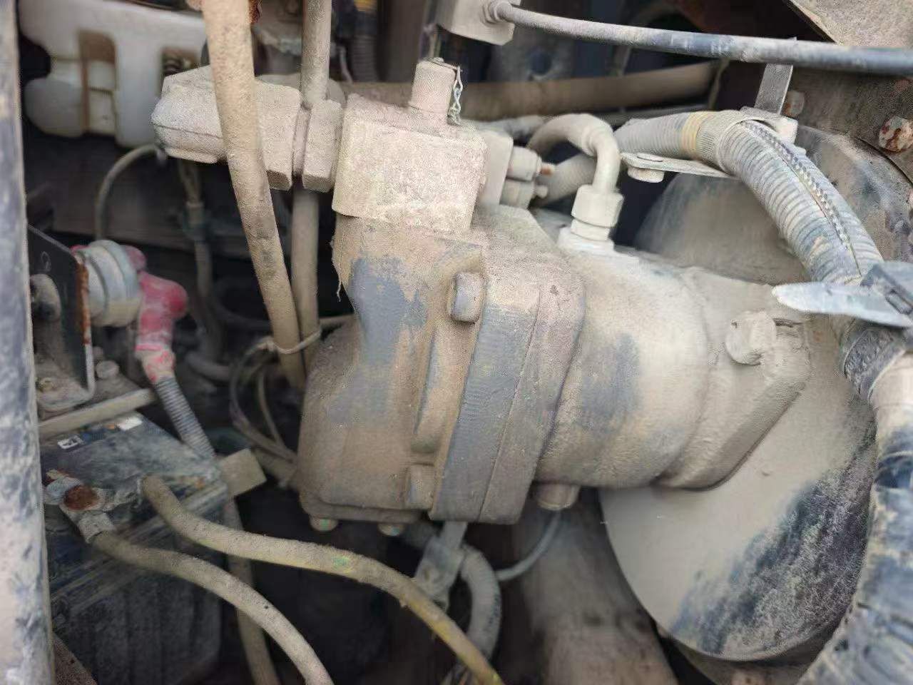 Compre Excavadora Volvo EC75D Usada / 3