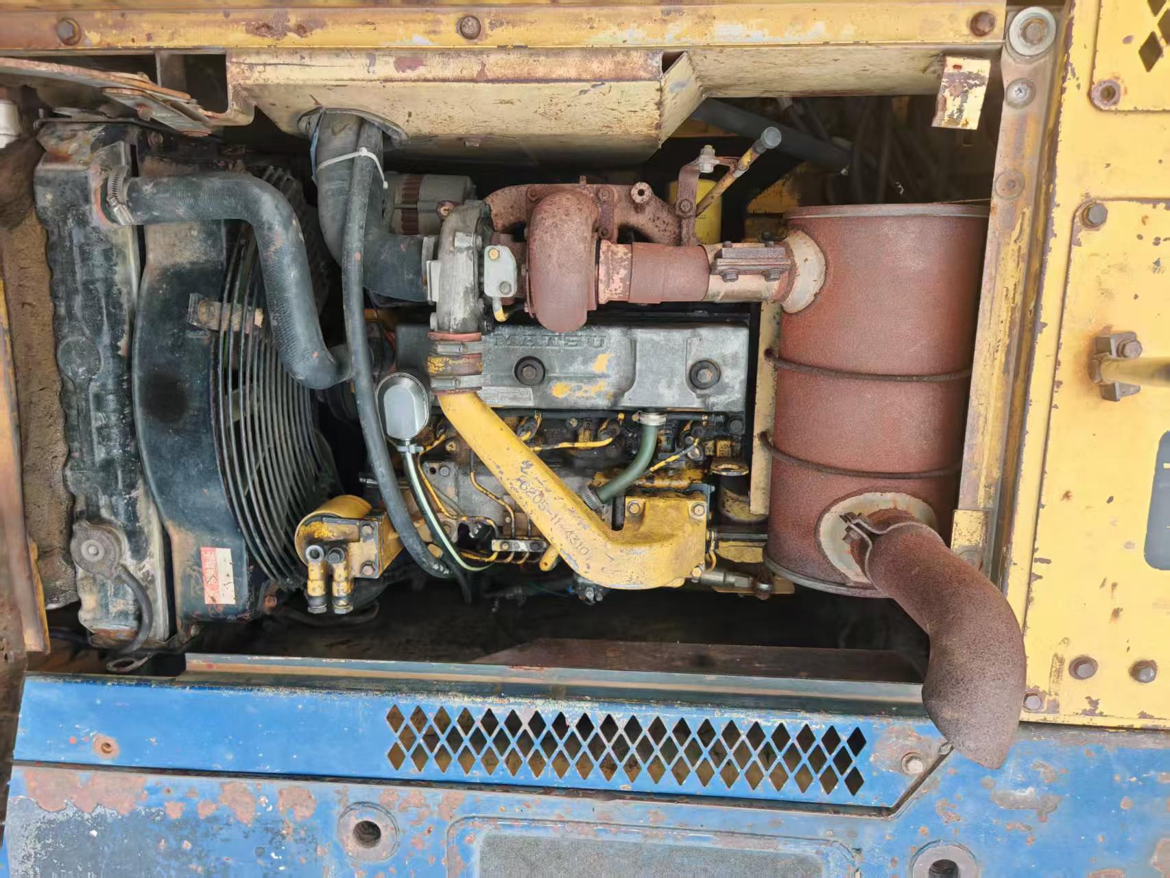 Compre Excavadora Komatsu PC120-5 Usada / 3