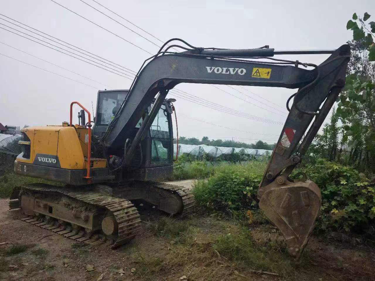 Comprar Volvo EC75D Usado Excavadora