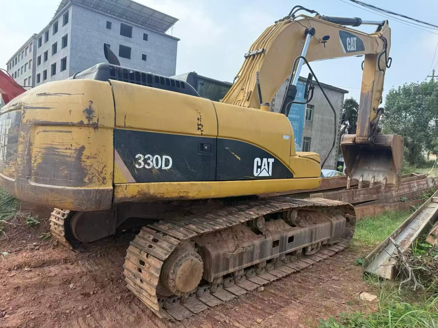شراء حفارة Caterpillar 329D مستعملة / 3