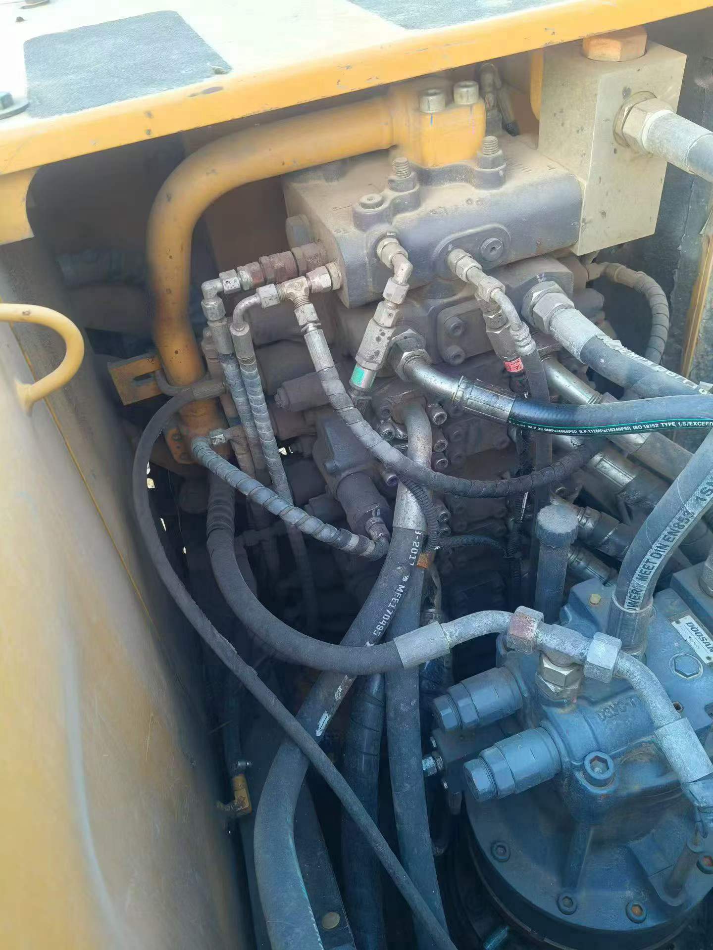 Купить Подержанный Экскаватор Sany SY125C / 6