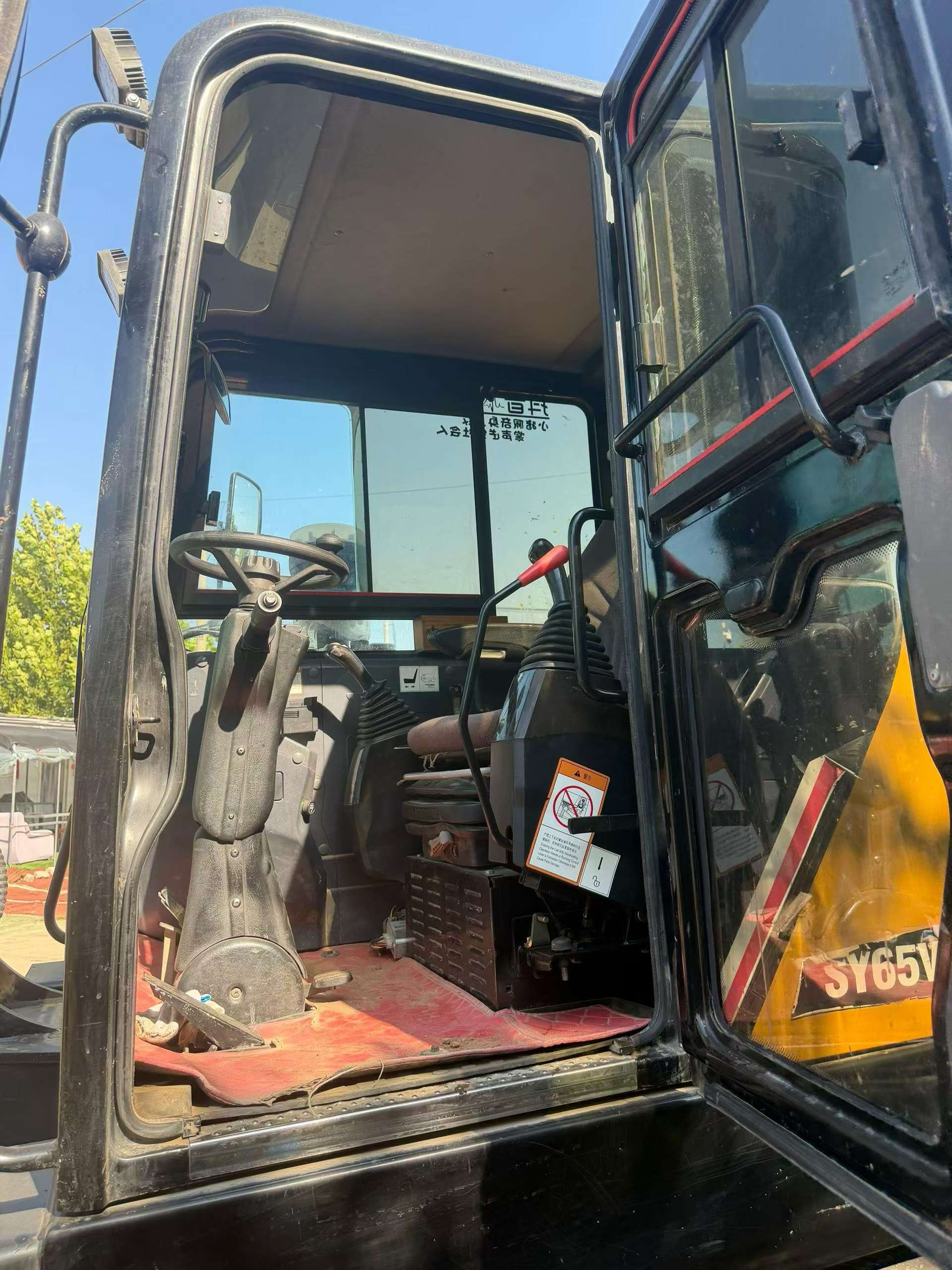 شراء حفارة Sany SY65C مستعملة / 5